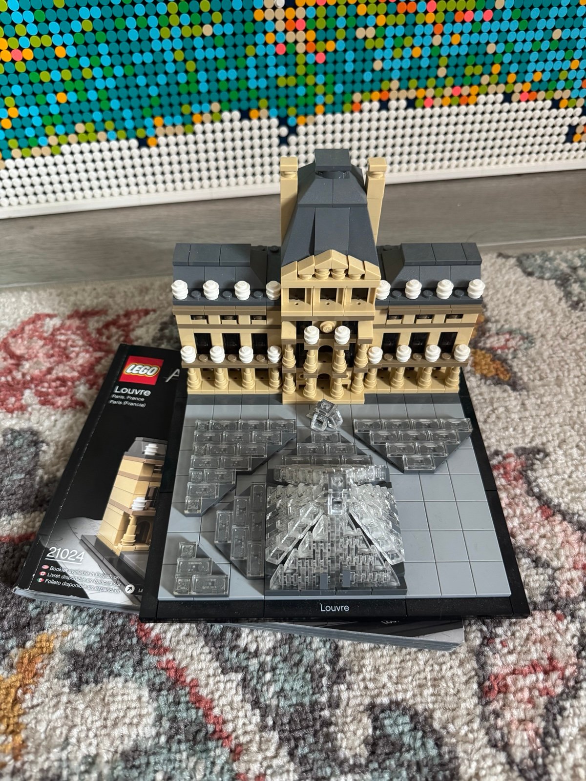 LEGO Architecture Louvre 21024