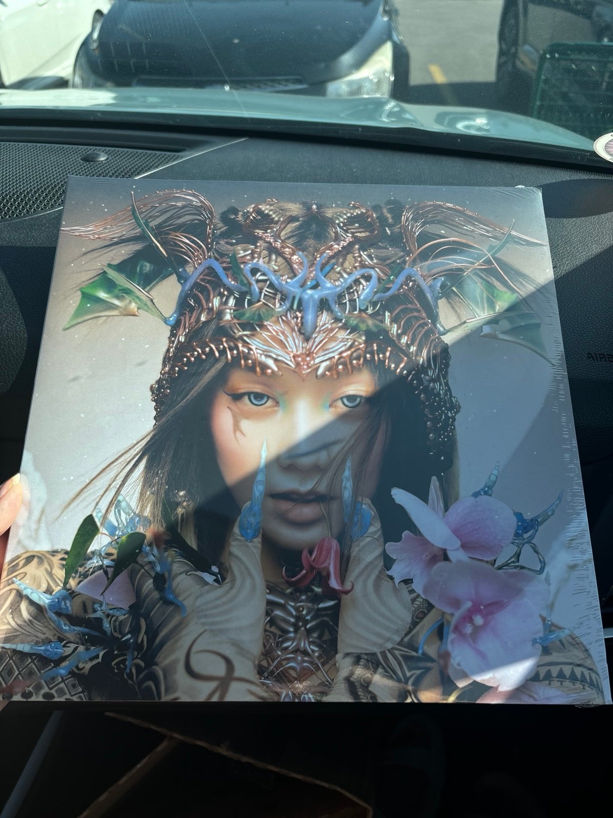AWE - XG ver. - (The first HOWL Edition) – XG OFFICIAL US SHOP