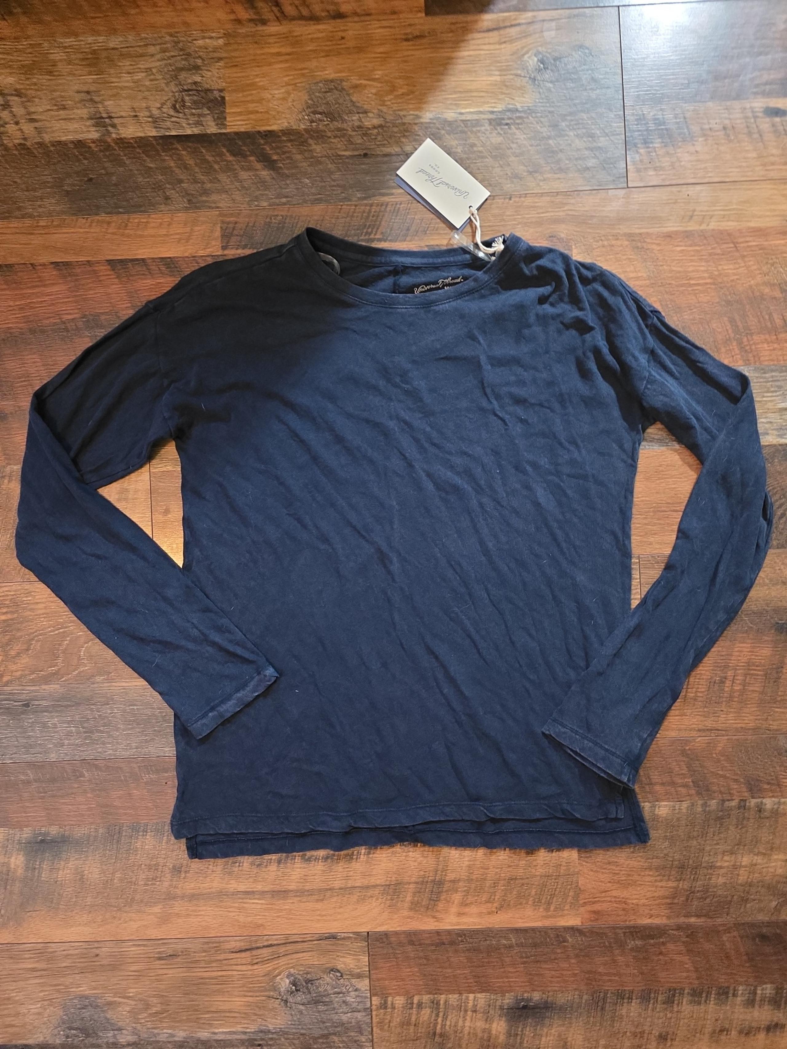 Universal Thread Drop Shoulder Long Sleeve T-Shirt Size Small
