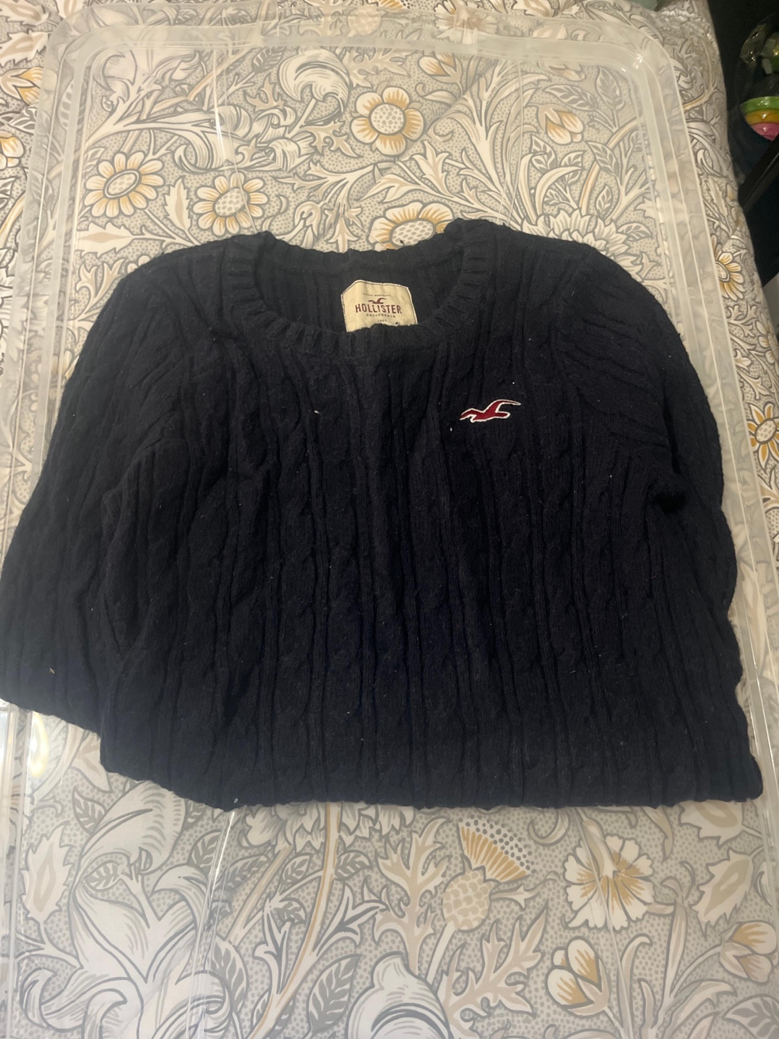 Hollister blue women’s sweater