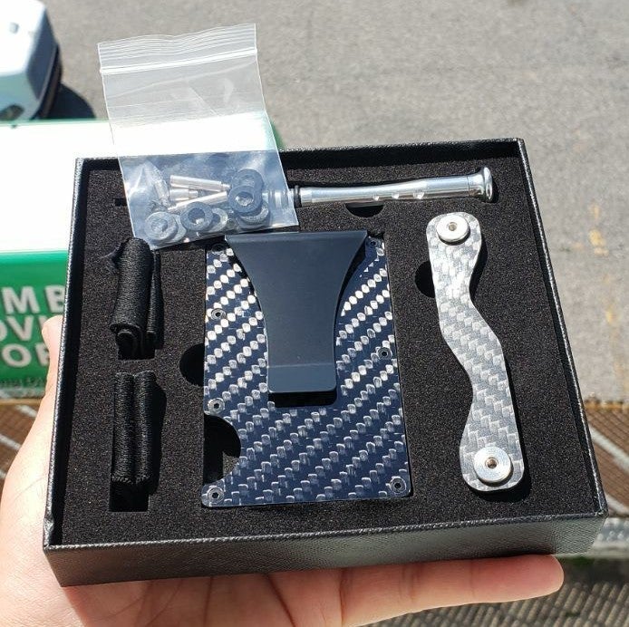 Minimalist Carbon Fiber RFID Wallet Set