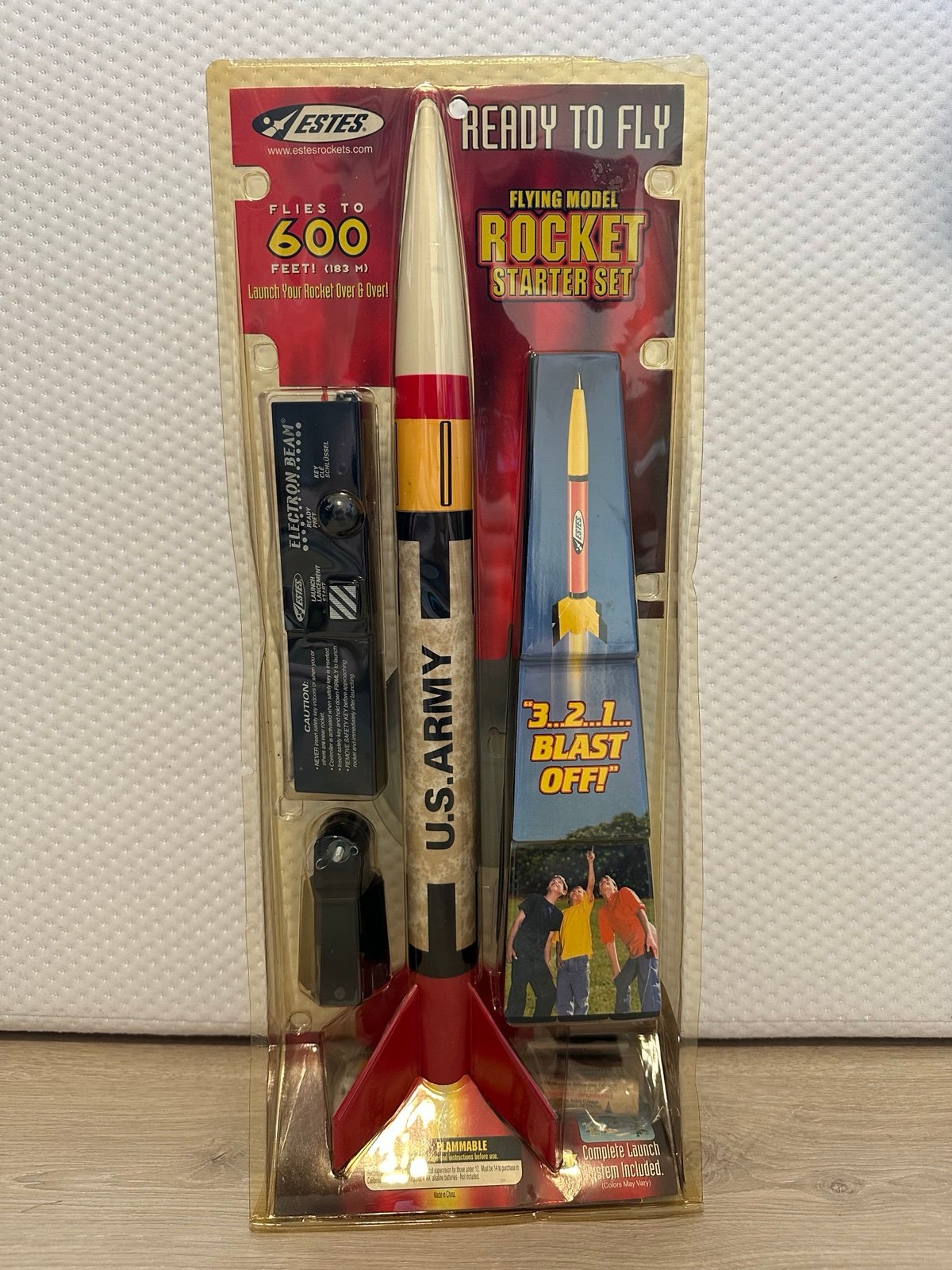 Estes Patriot U.S. Army Flying Model Rocket Starter Set/Launch Kit - #1825