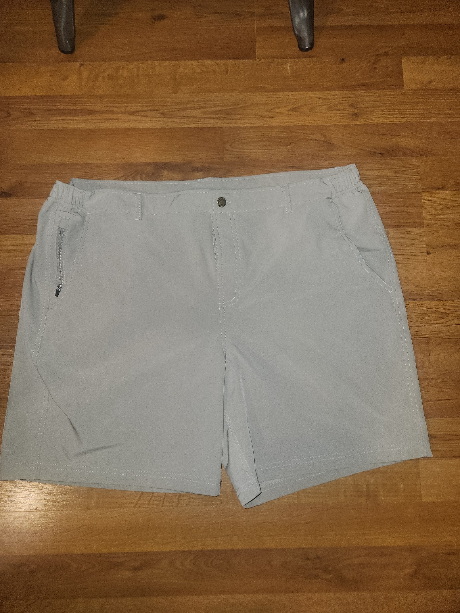 Drake 2XL shorts