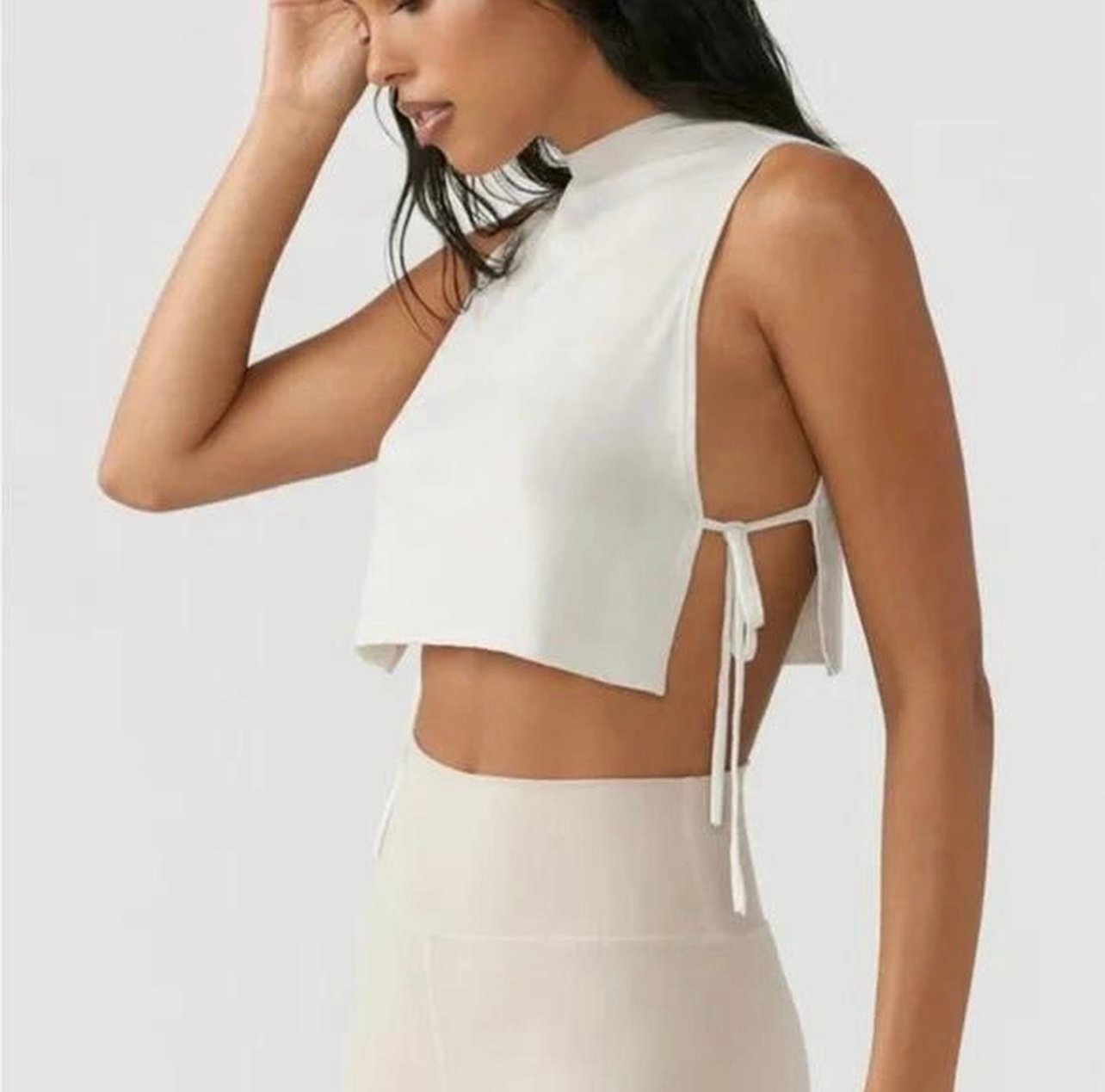 Joah Brown tie side cropped mock neck top!