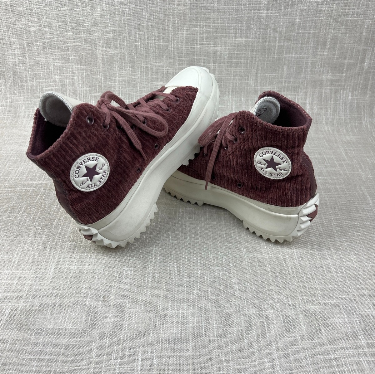 Converse Run Star Hike Dark Wine Corduroy Womens Sz 8.5