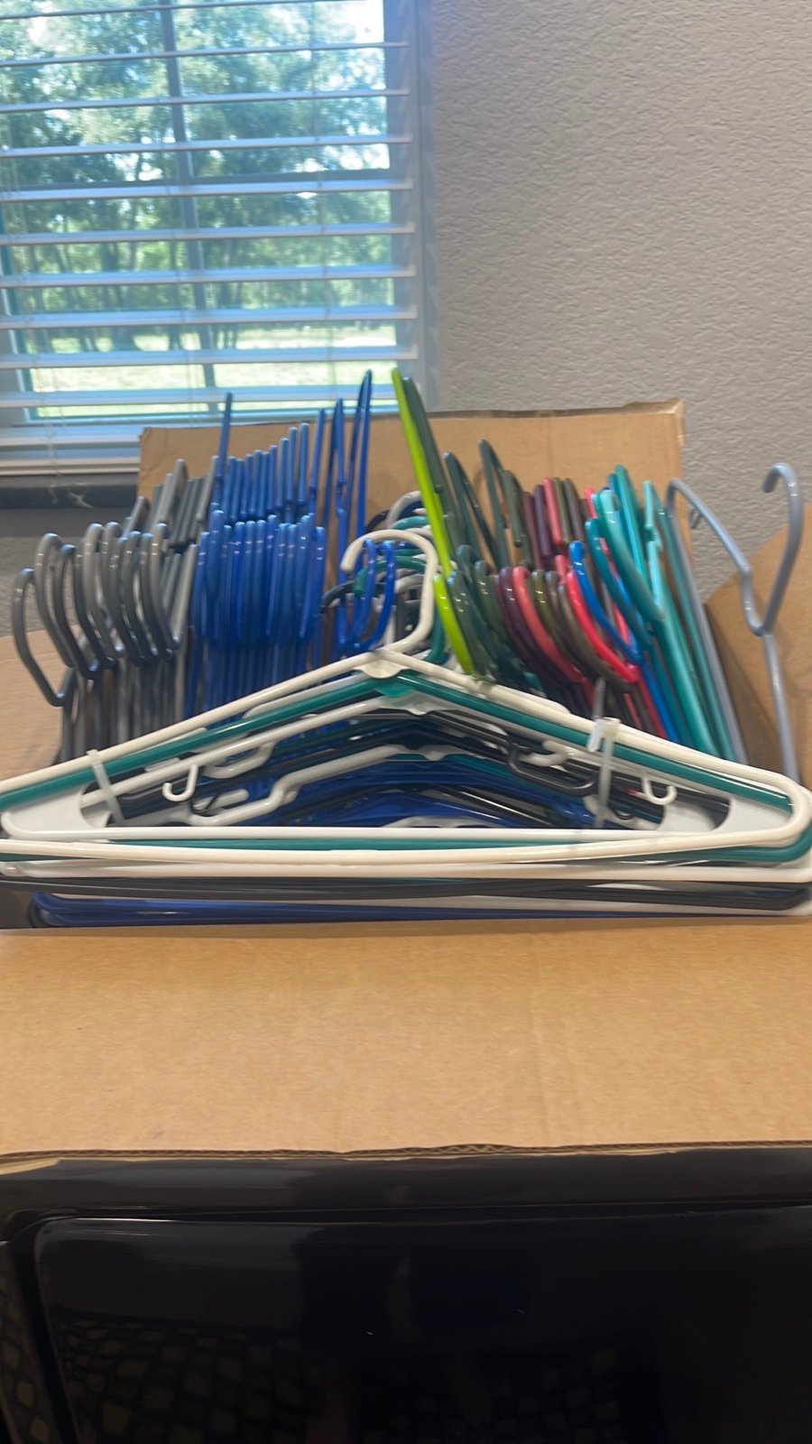102 Plastic Hangers Assorted Colors
