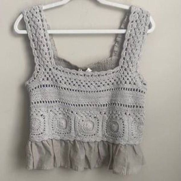 Rebellion Knit Peplum Tank Top L