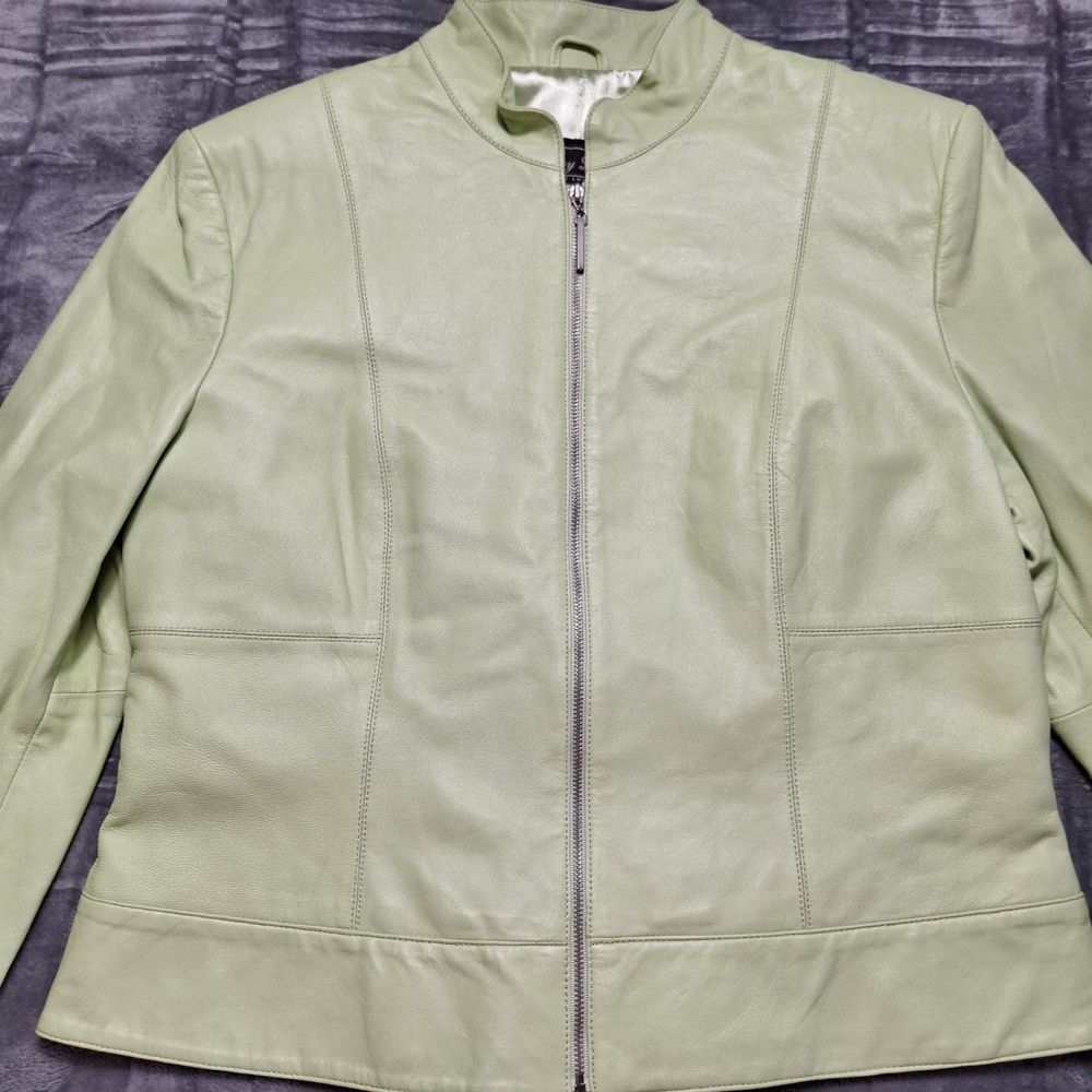 TERRY LEWIS Classic Luxuries Genuine Leather Moto Jacket Sz M Green Biker VTG