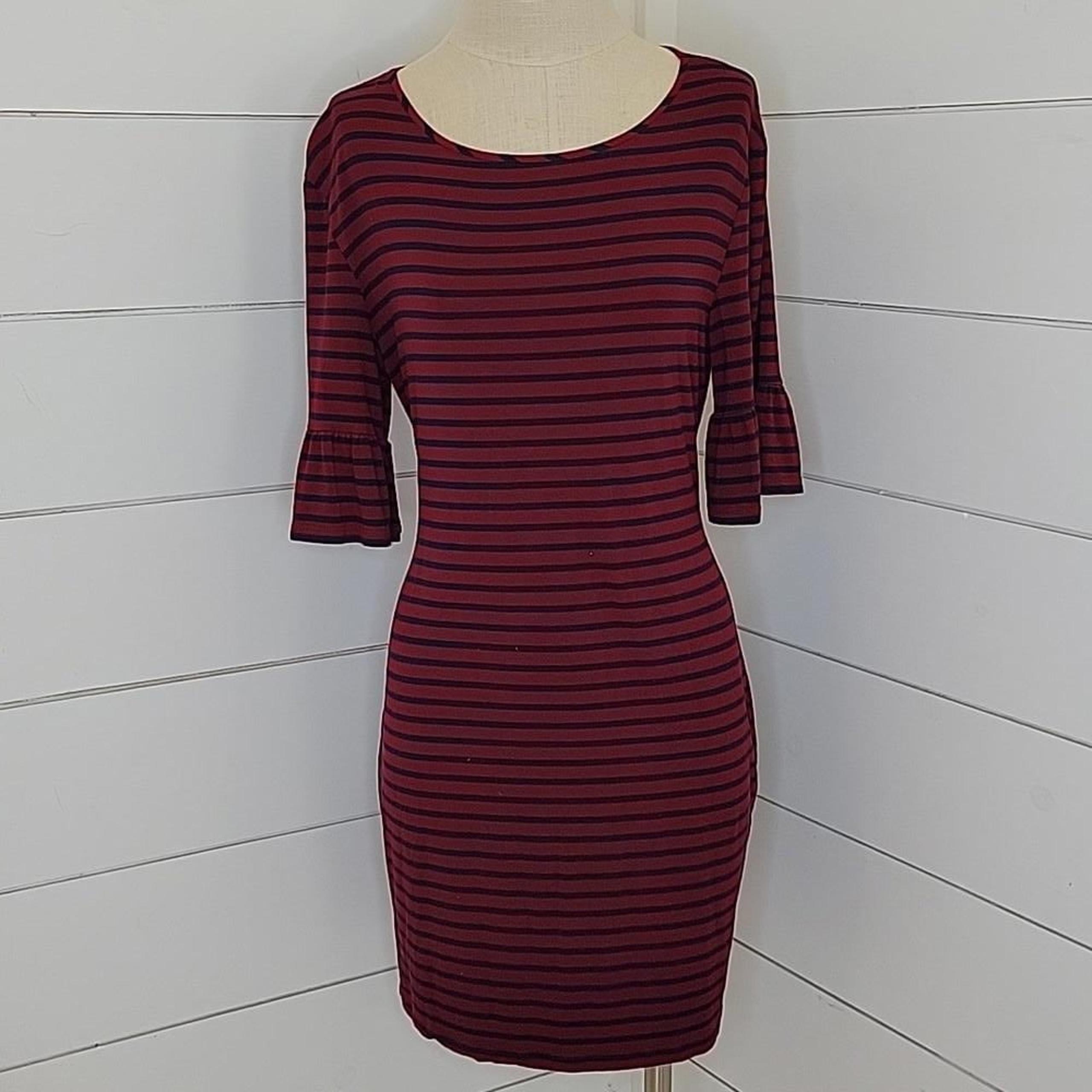 Trixie & LULU Medium burgundy red & navy blue striped dress