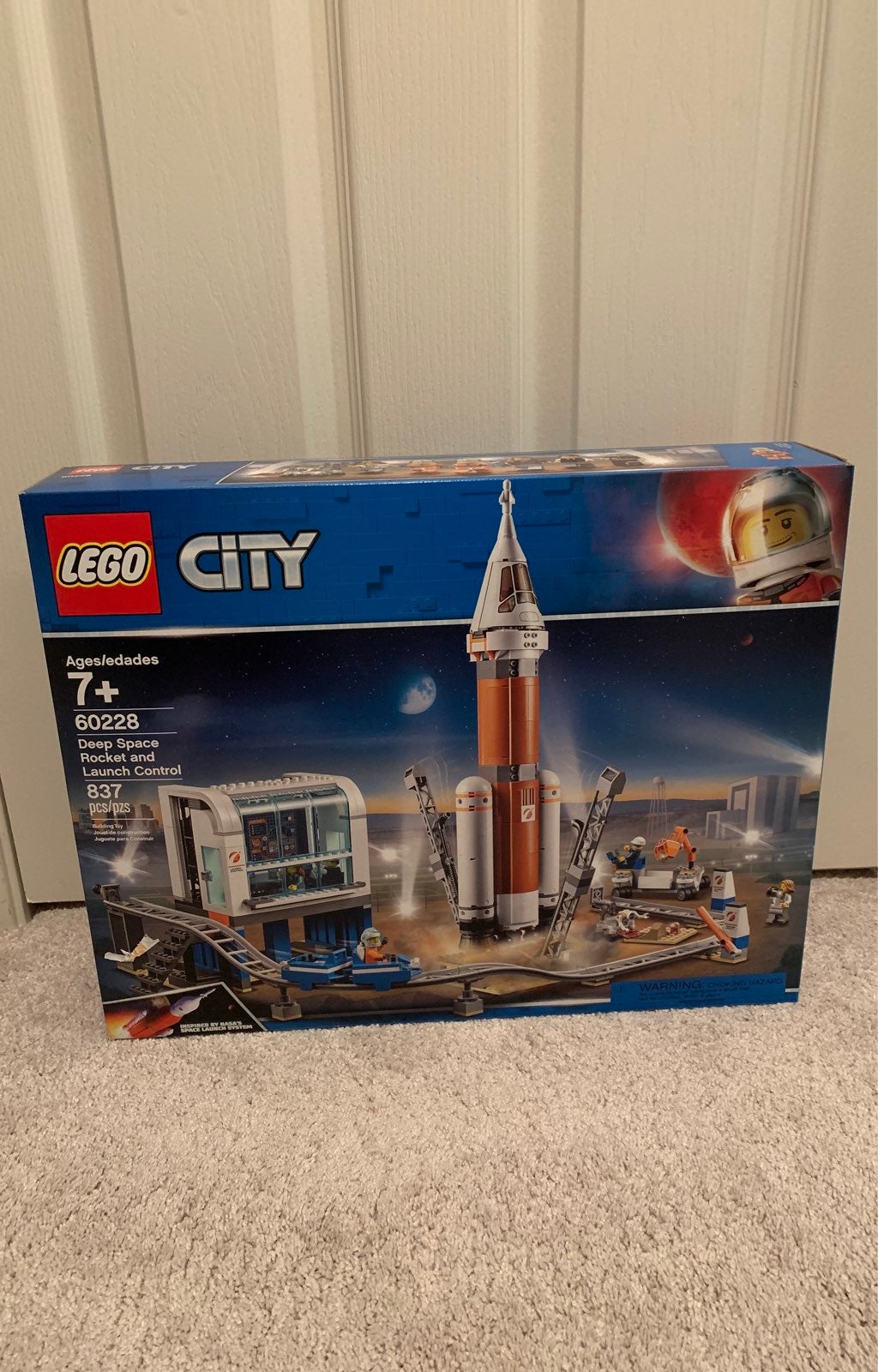 LEGO 60228: Deep Space Rocket and Launch Control- SEALED NEW IN BOX