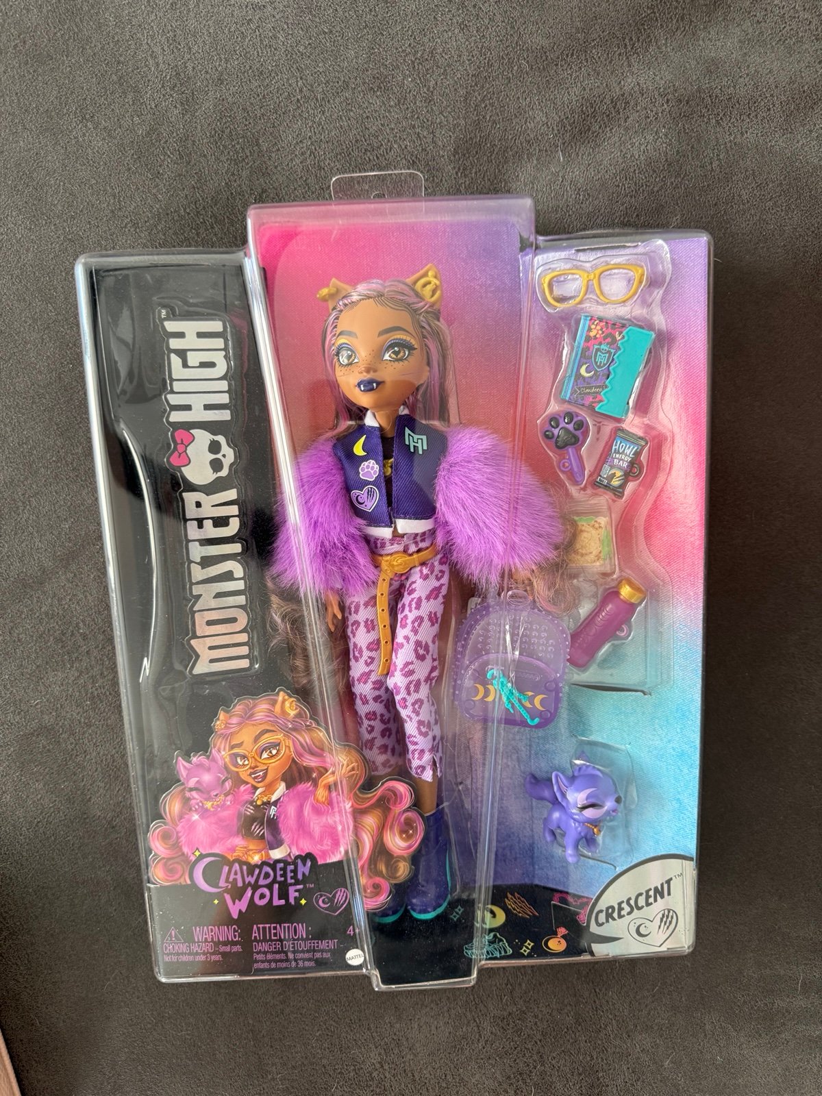 Monster High Clawdeen Wolf Fashion Doll W/ Pet Dog Crescent And Accessories NEW