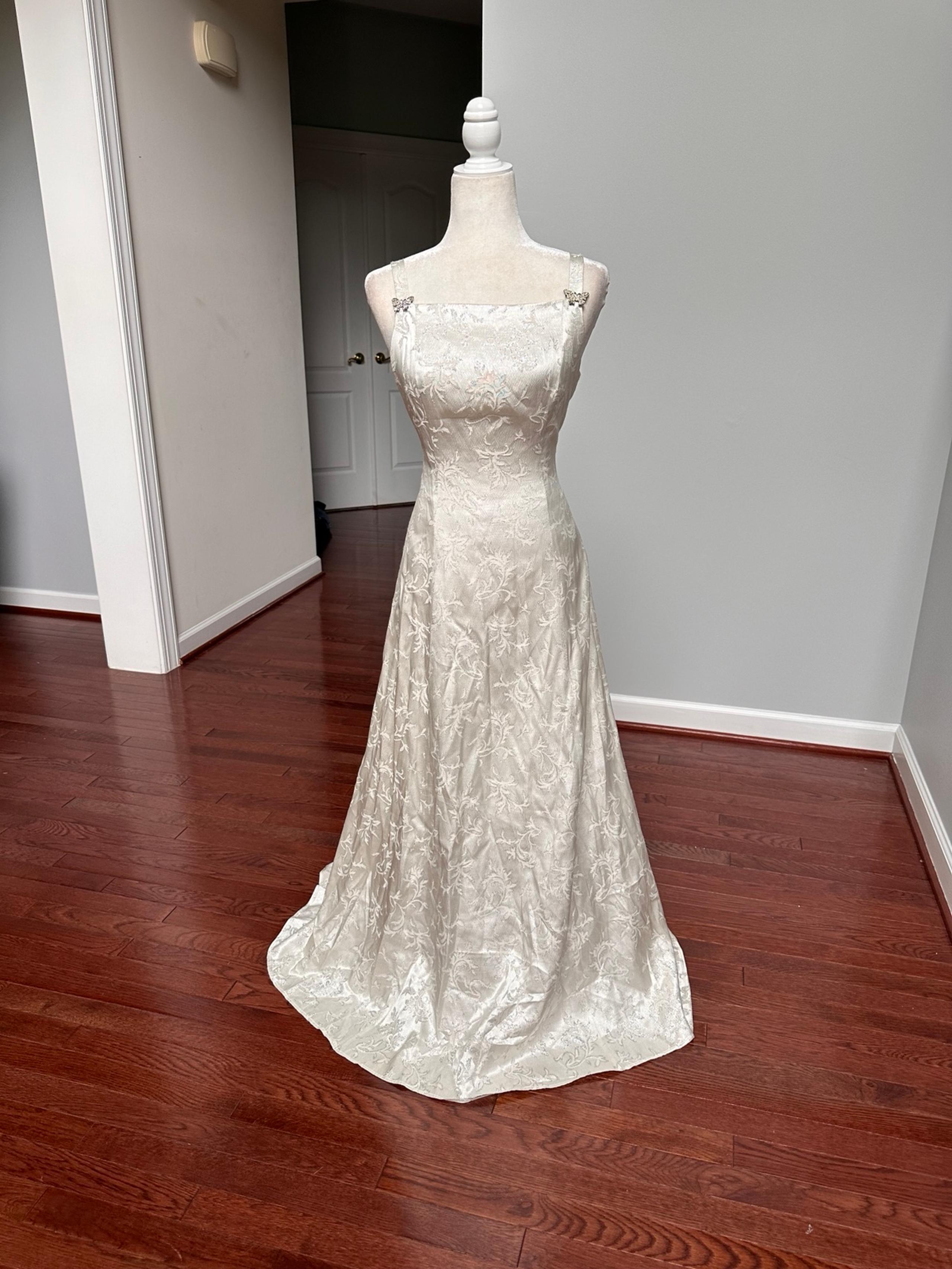 Jaslene Vintage Y2K Feminine Butterfly Ivory Glitter Goen Formal Dress Girly