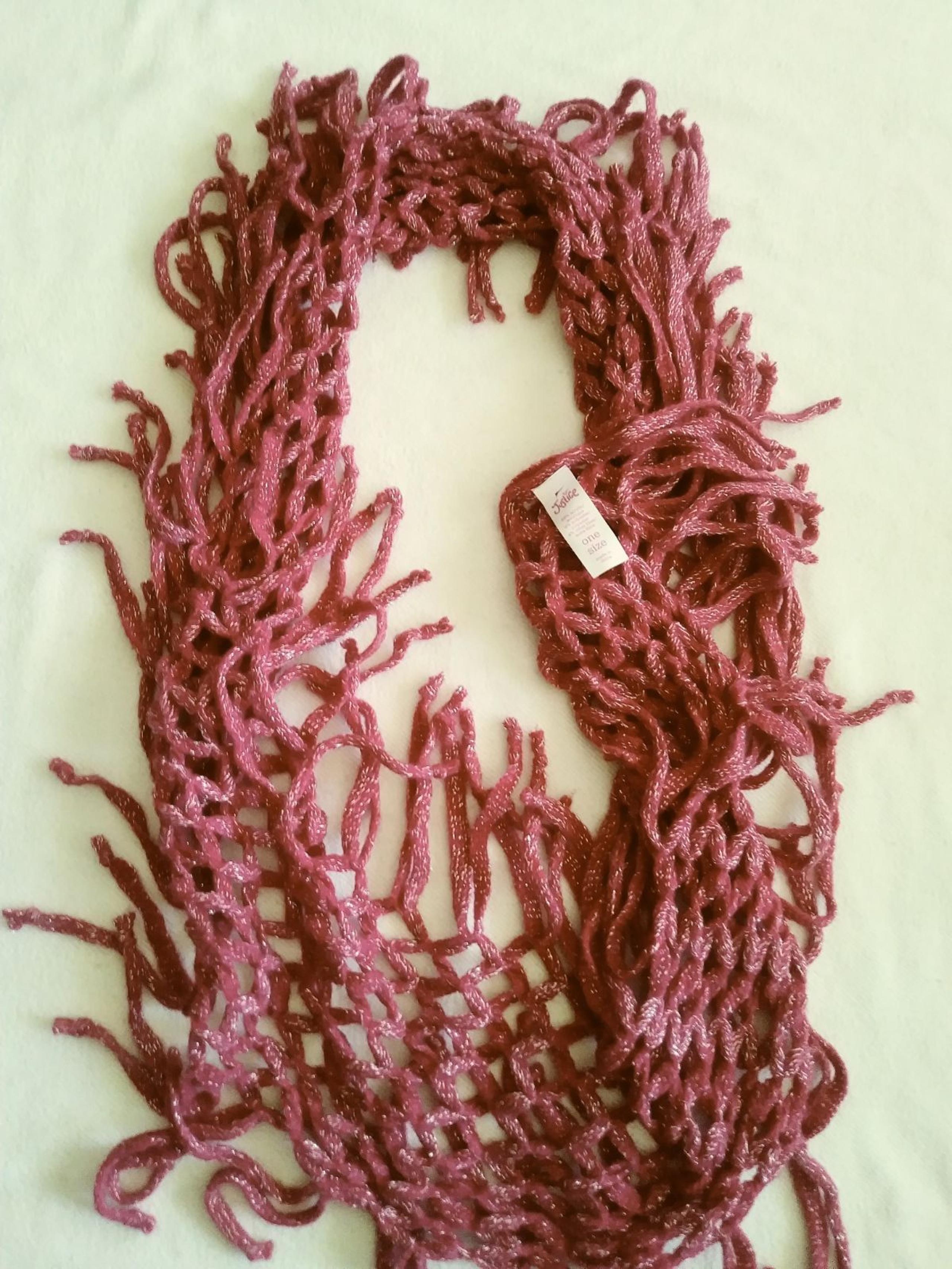 Justice infinity scarf