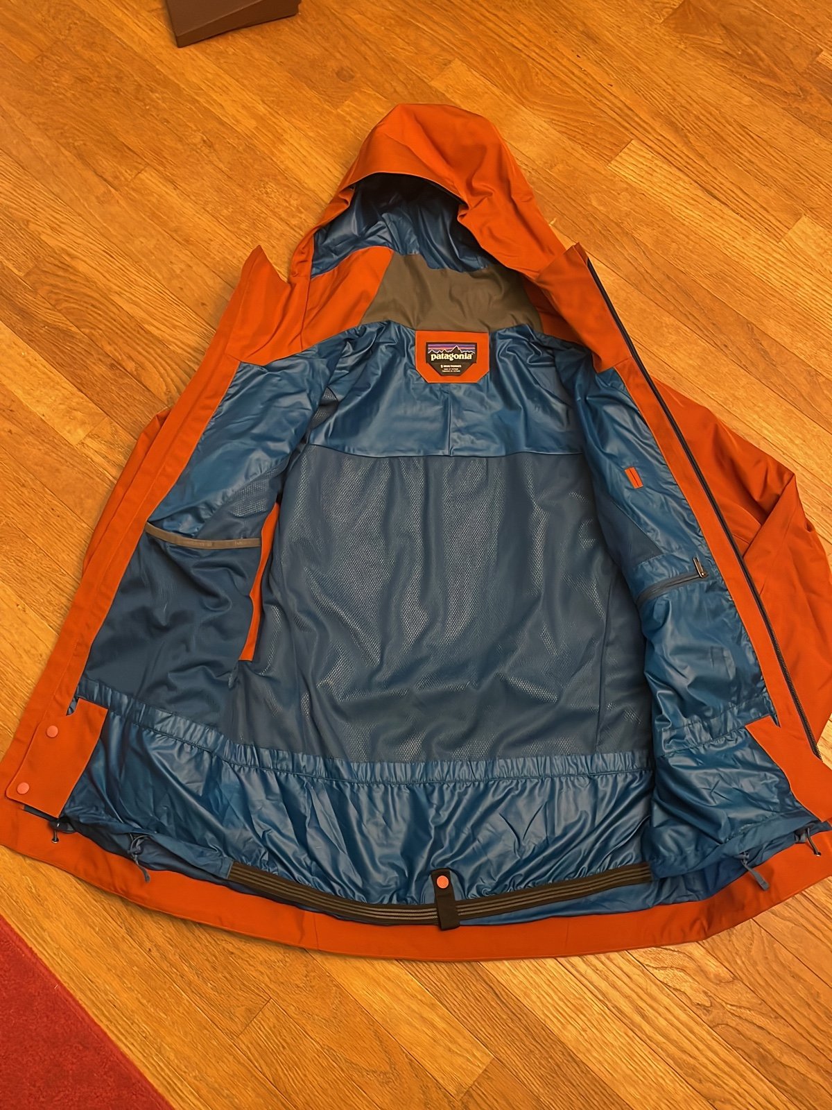 Patagonia gortex jacket