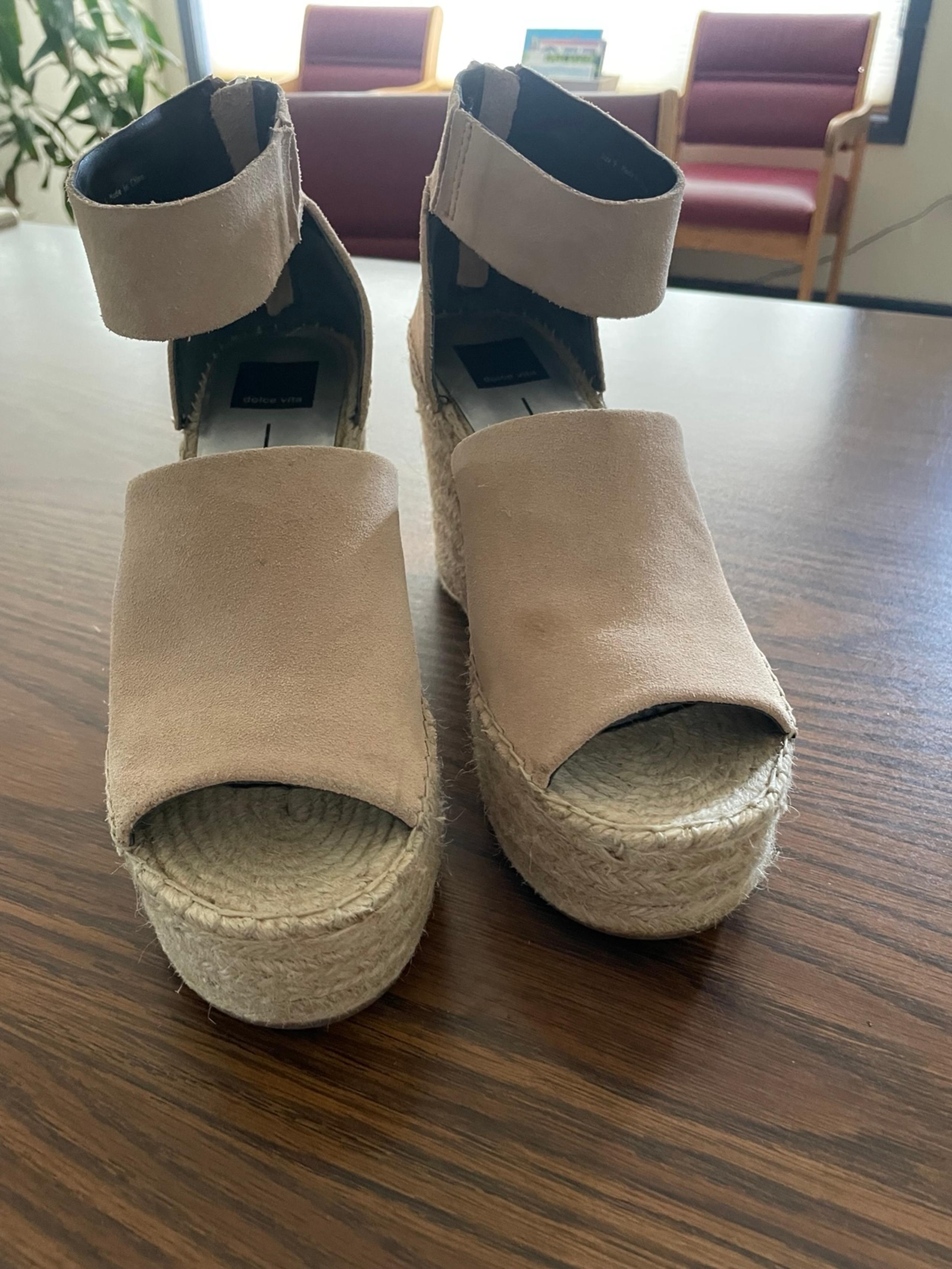 Platform leather wedge ankle strap tan size 9