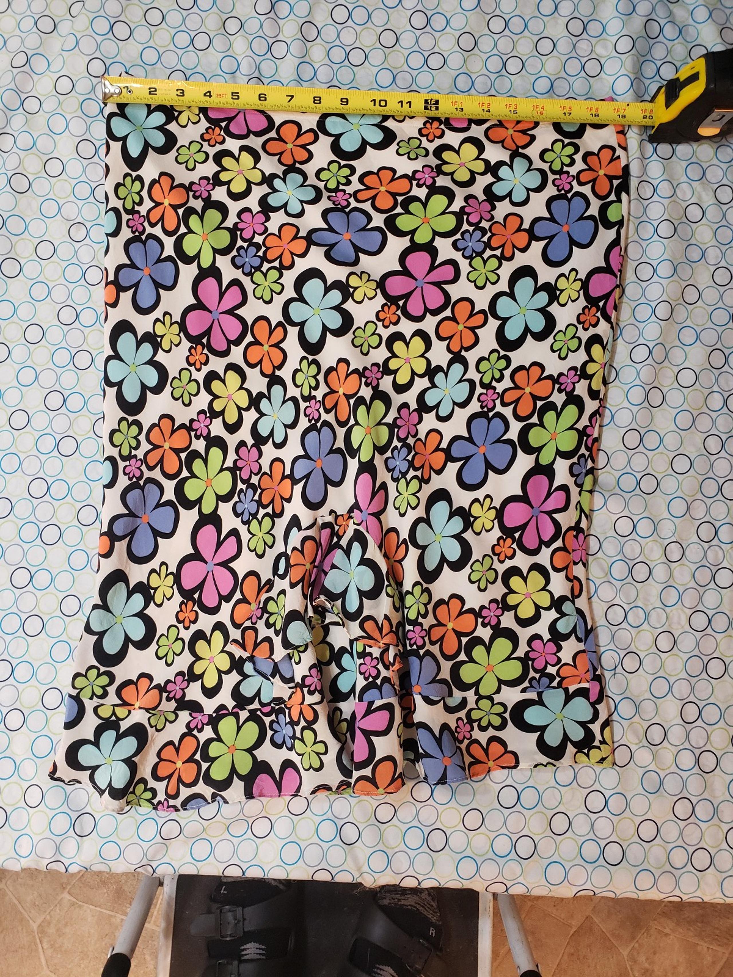 floral skirt