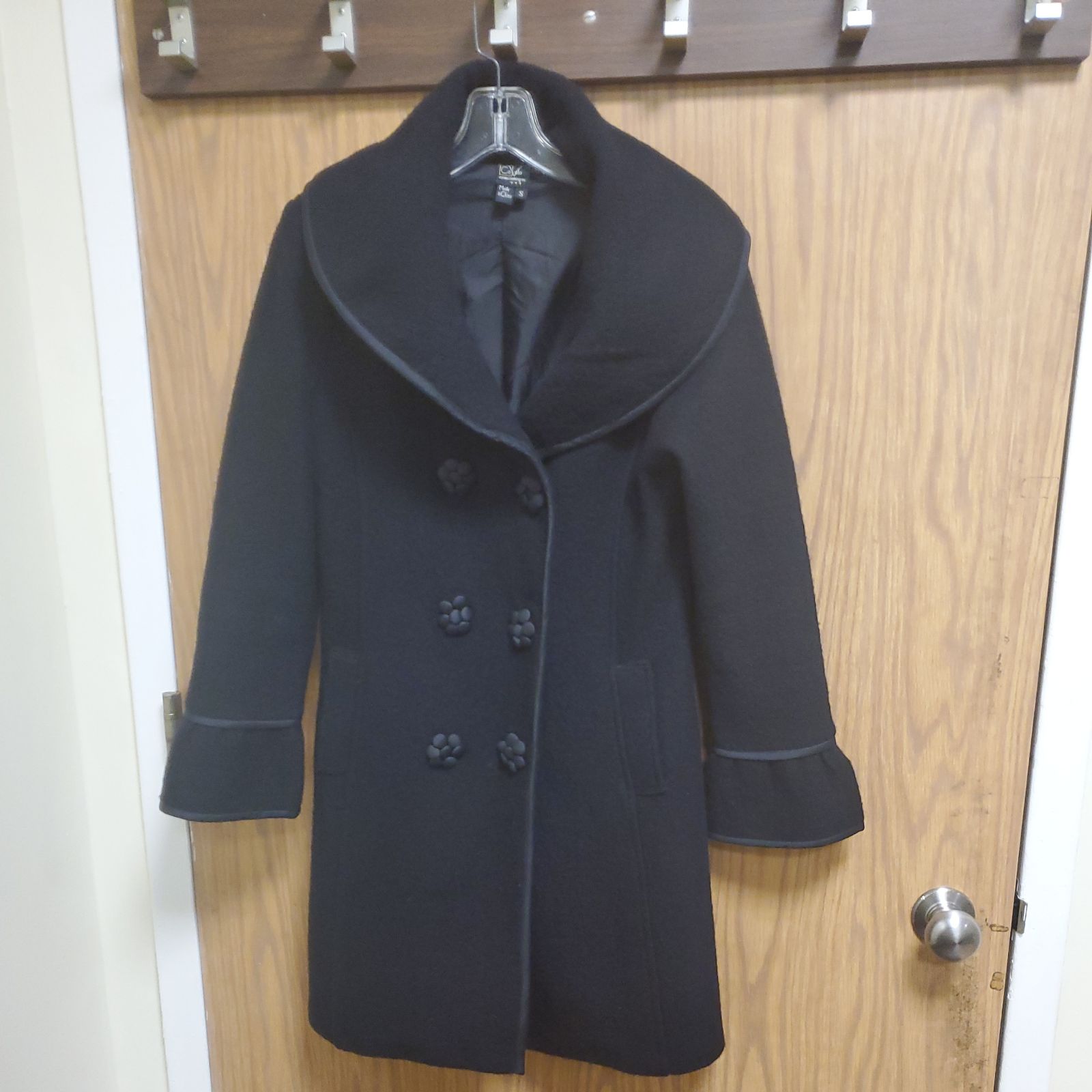 CoVelo Black Wool Coat with clustered buttons details Sz S