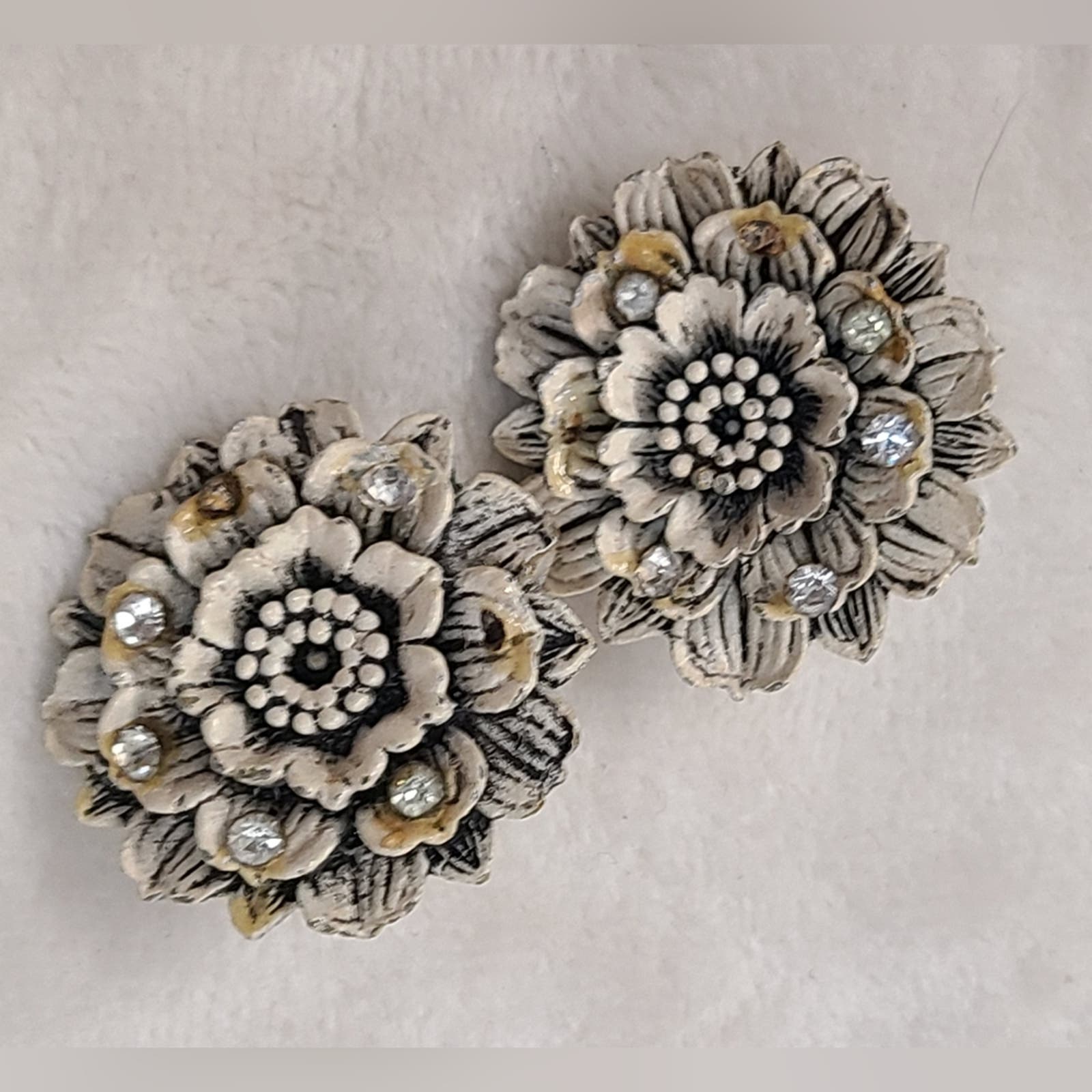 Vintage Celluloid Flower Earrings With Rhinestones