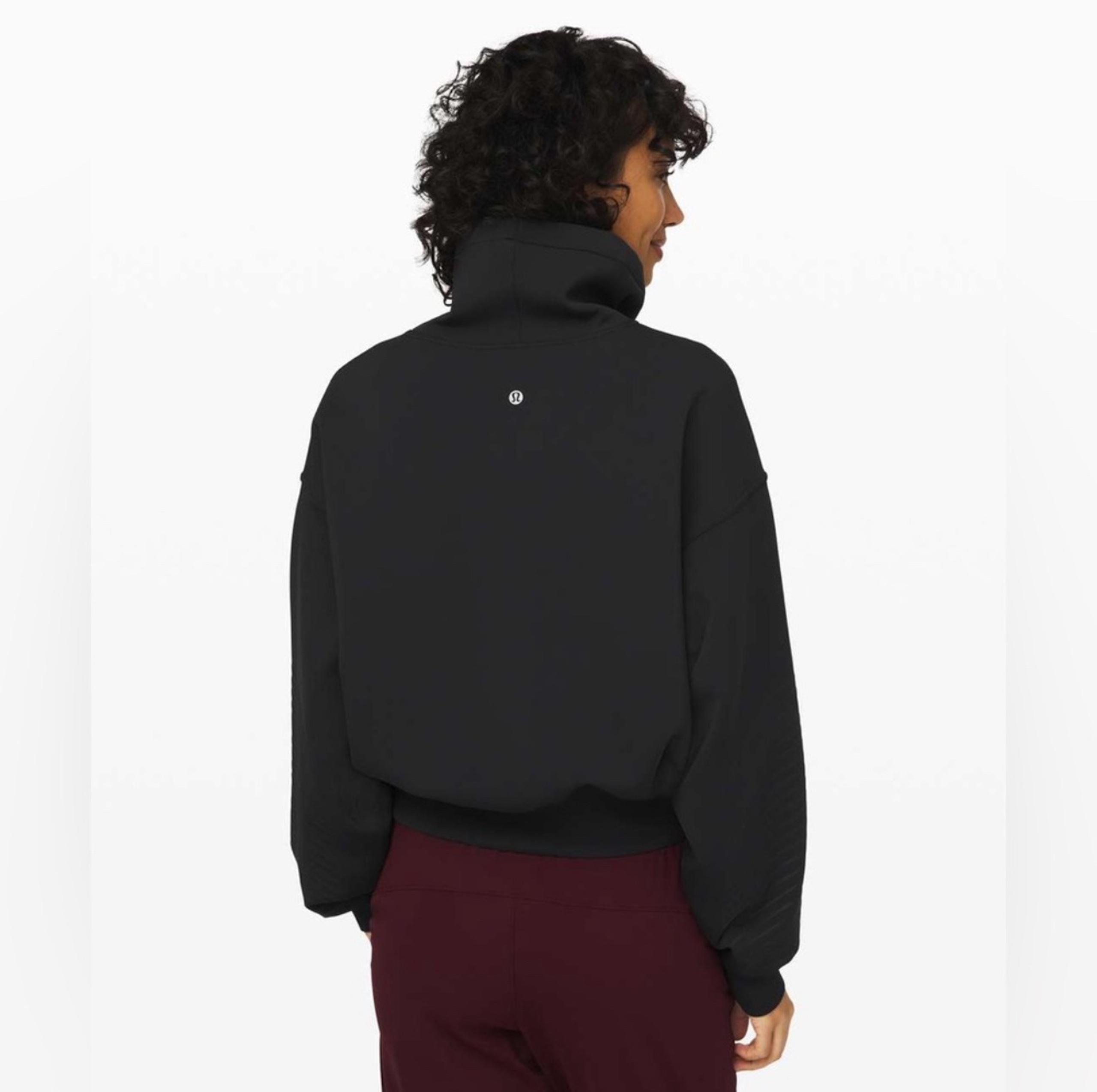 Lululemon Full Flourish Pullover * RARE
Air Wrap Spacer
Luxtreme
Black