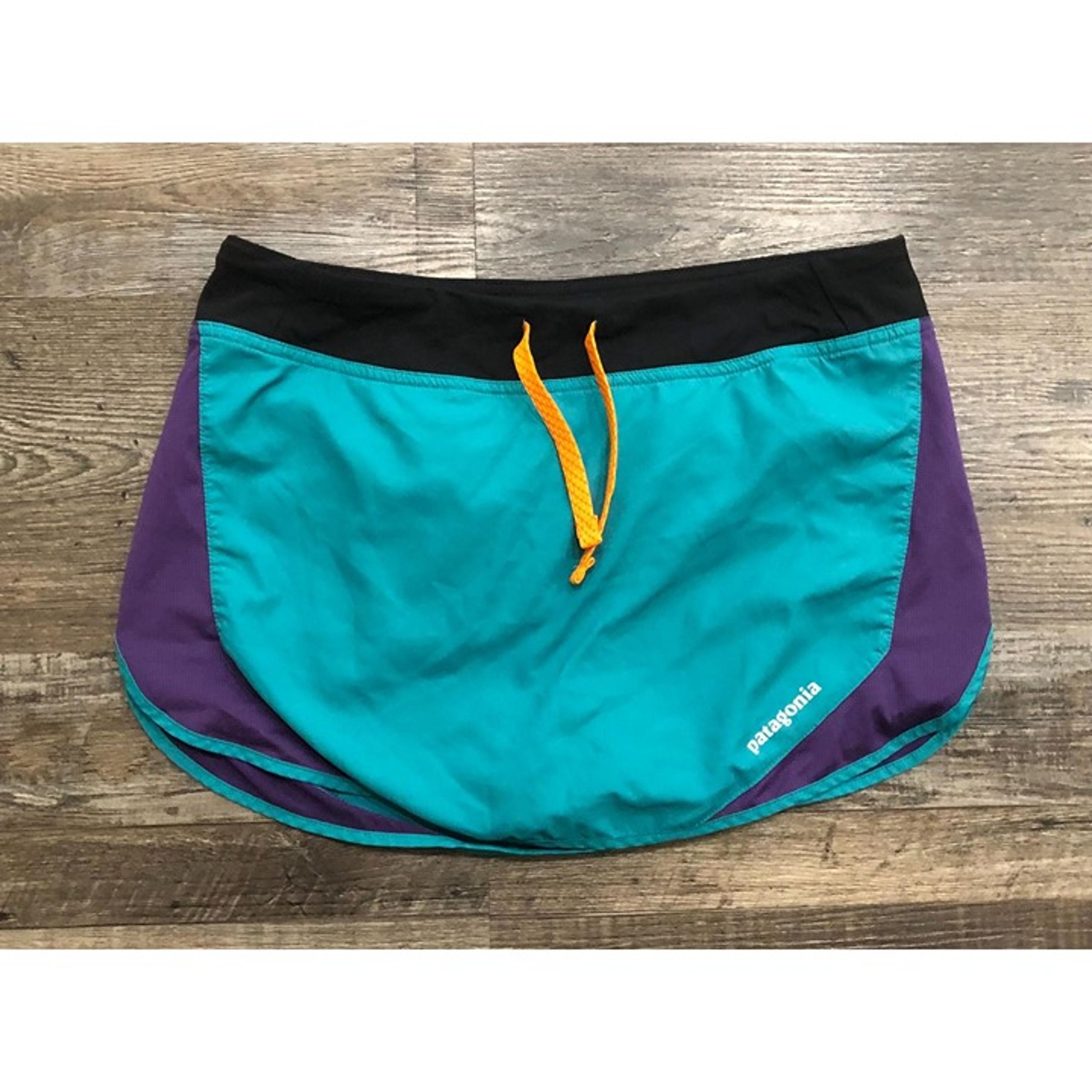 Patagonia Womens XS Blue & Purple Athletic Briefed Skirt Skort