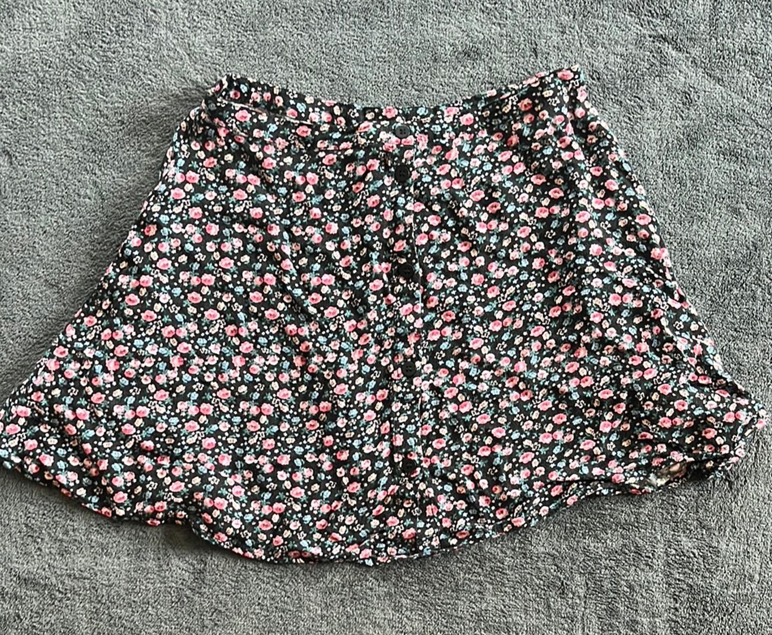 H&M Floral Skater Mini Skirt