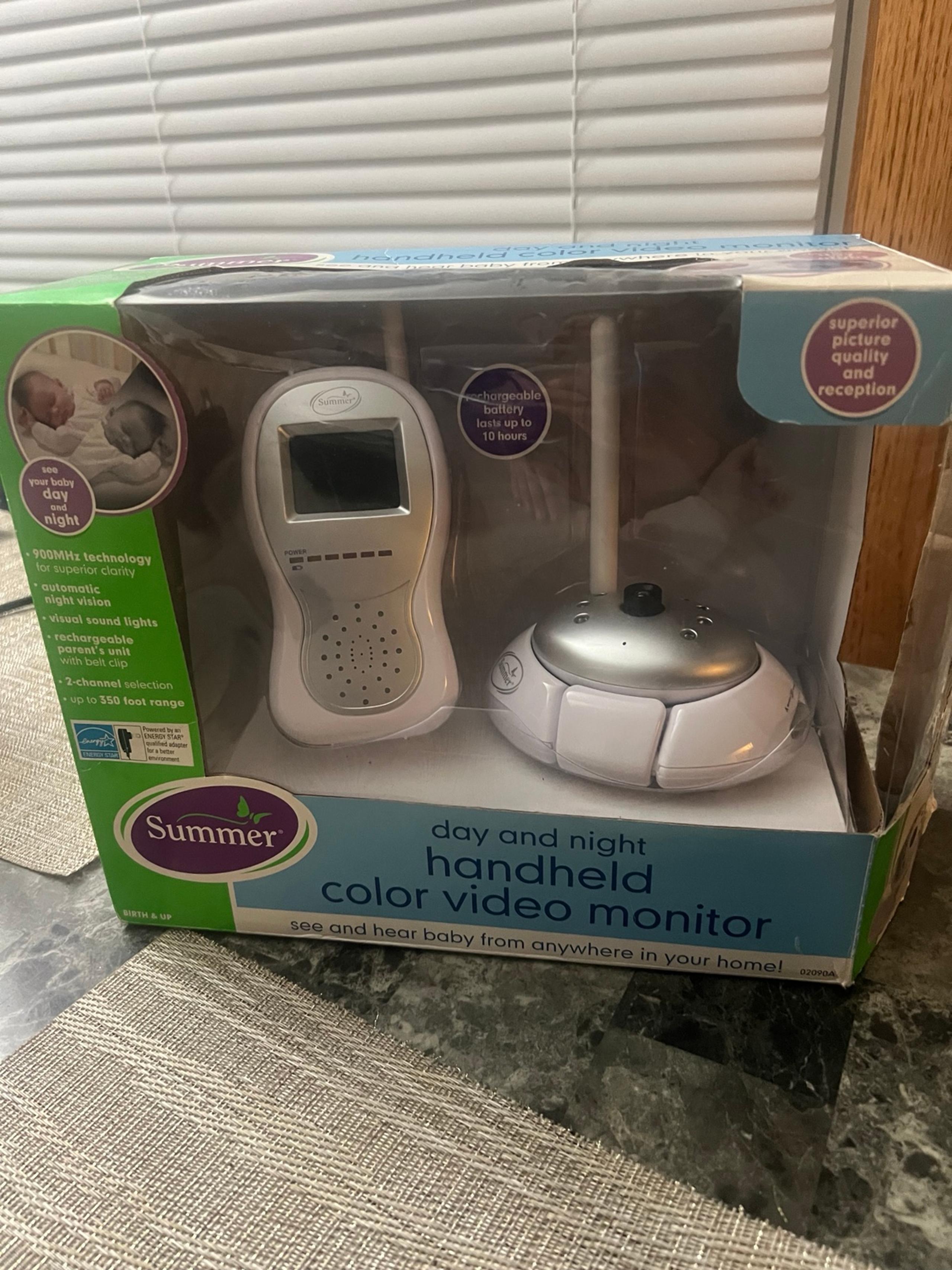 Summer Infant Day and Night Handheld Color Video Monitor with 1.8" Screen