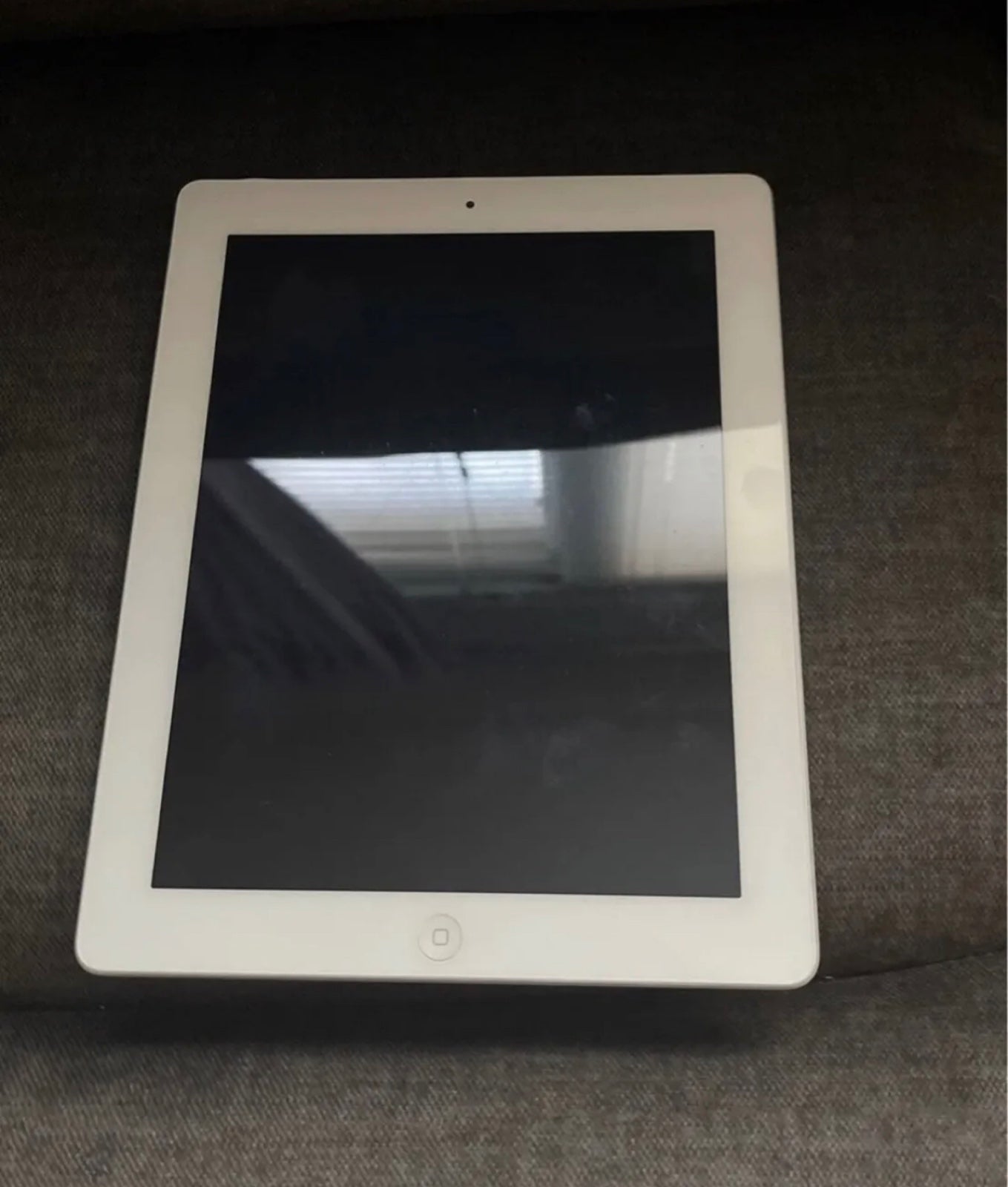 Apple iPad 2nd Generation has flappy bird