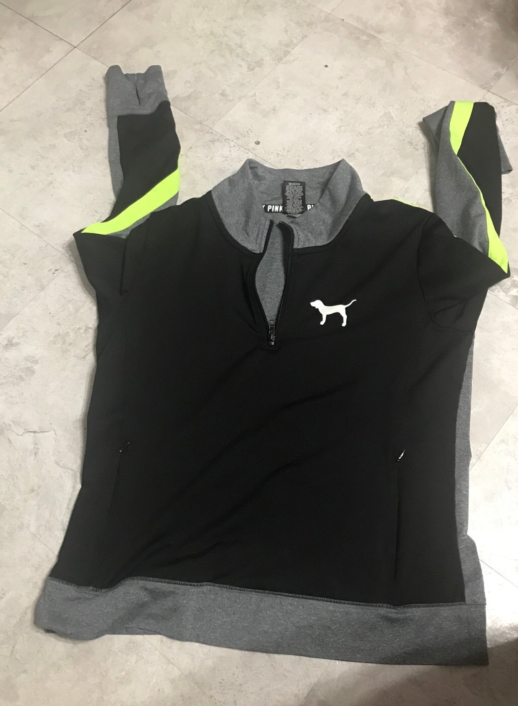 PINK-VS Ultimate Pullover Jacket/top with thumb holes