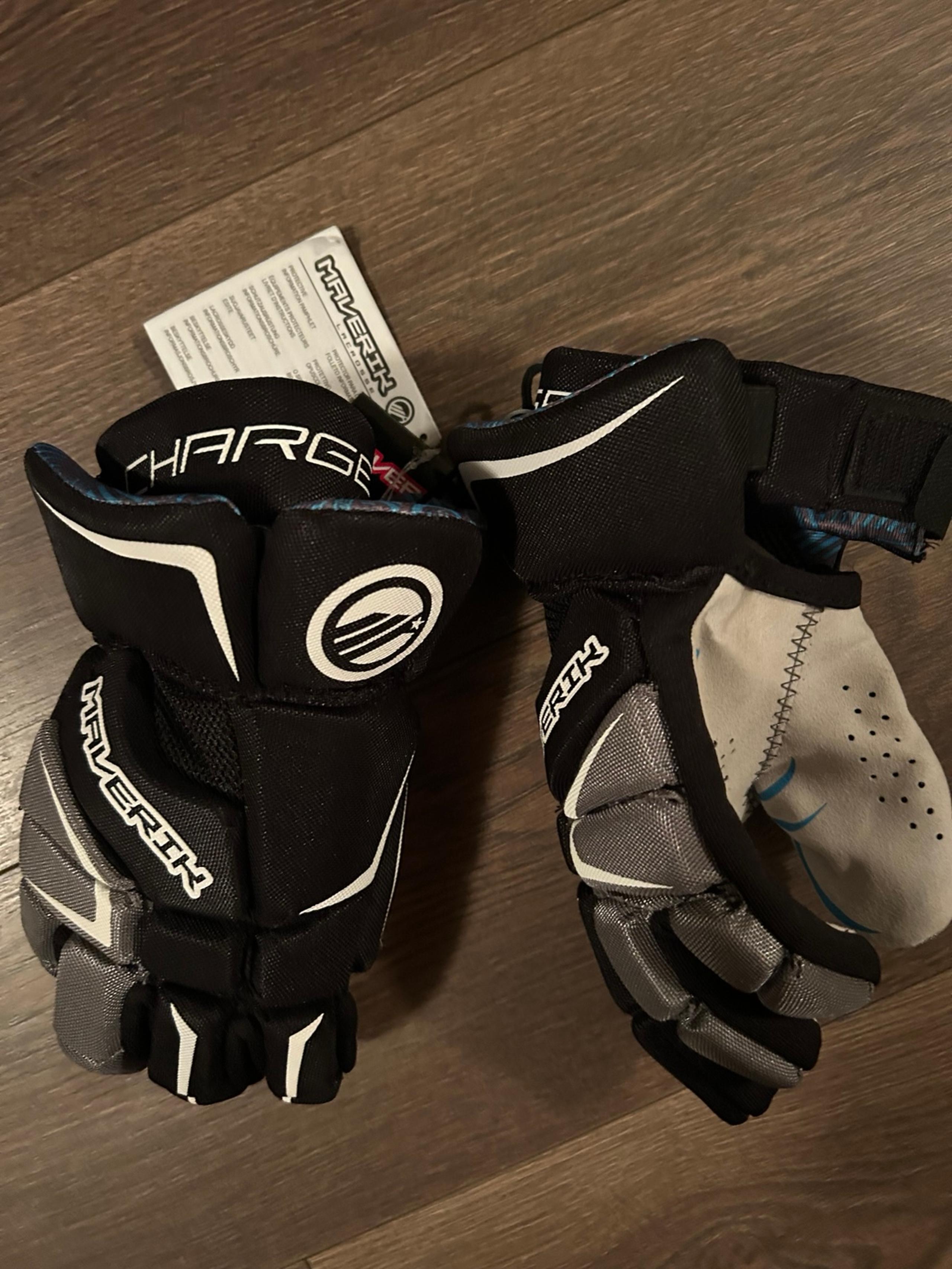 New - Nike Maverick Charger lacrosse gloves medium size 12