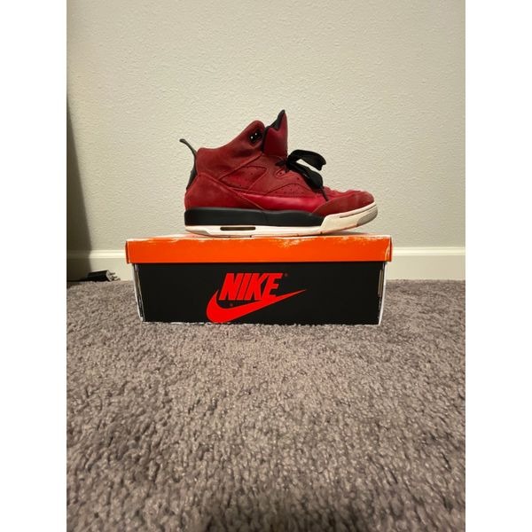 Jordan son of mars low gym red
