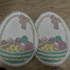 2 easter place mats