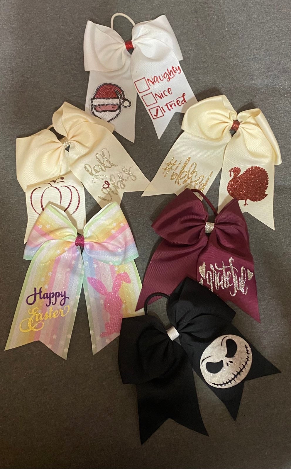 Mixed batch of 38 bows