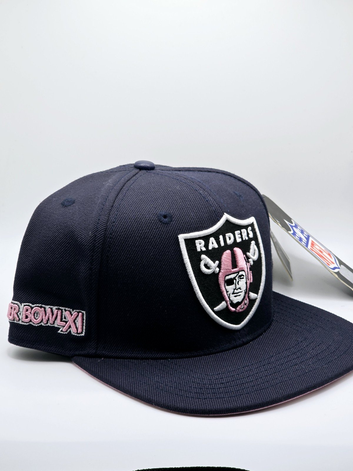 Pro Standard Las Vegas Raiders Super Bowl XI Navy Blue Pink Snapback Hat Cap NWT