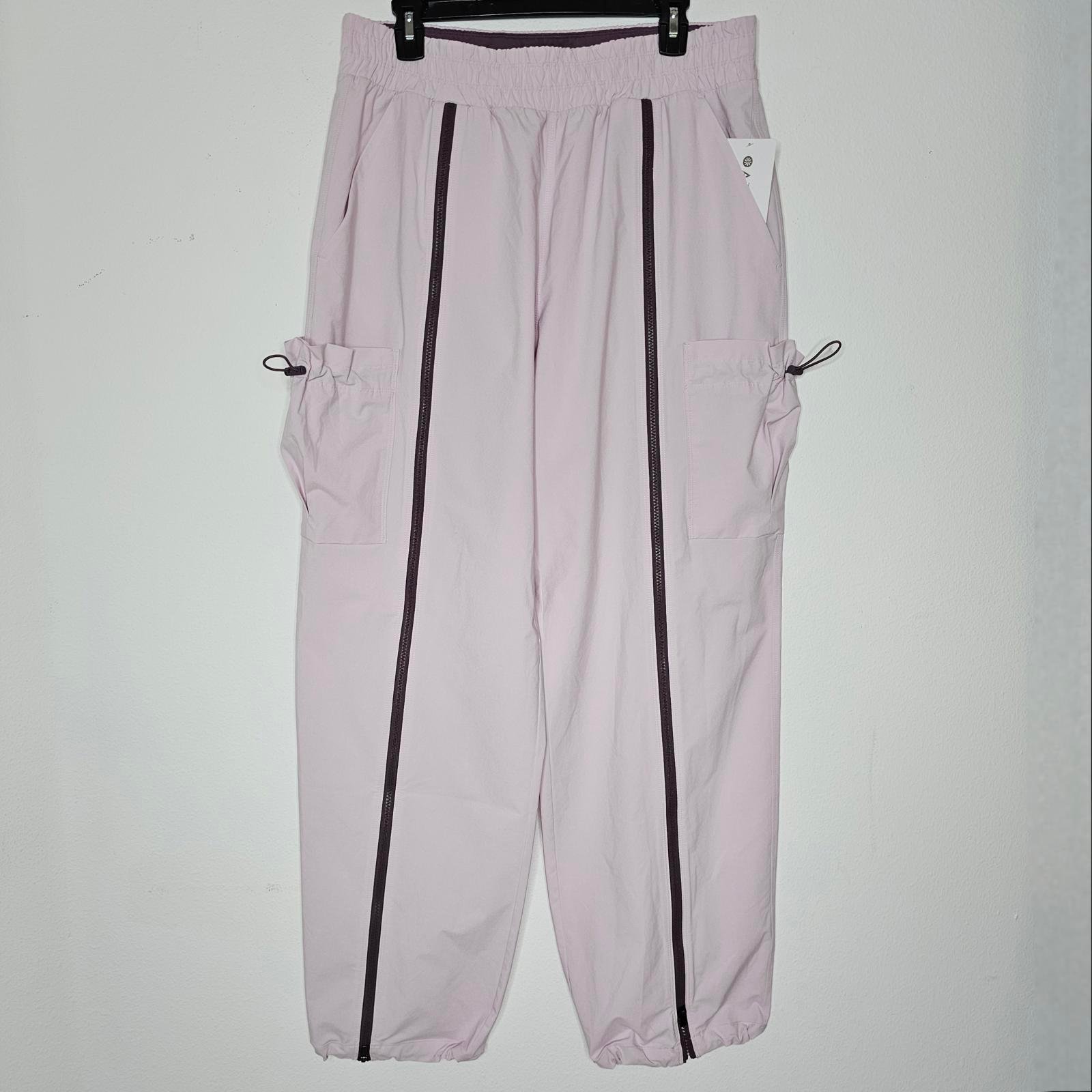 NWT Athleta Women's Stay Fly Activewear Pants Size LT