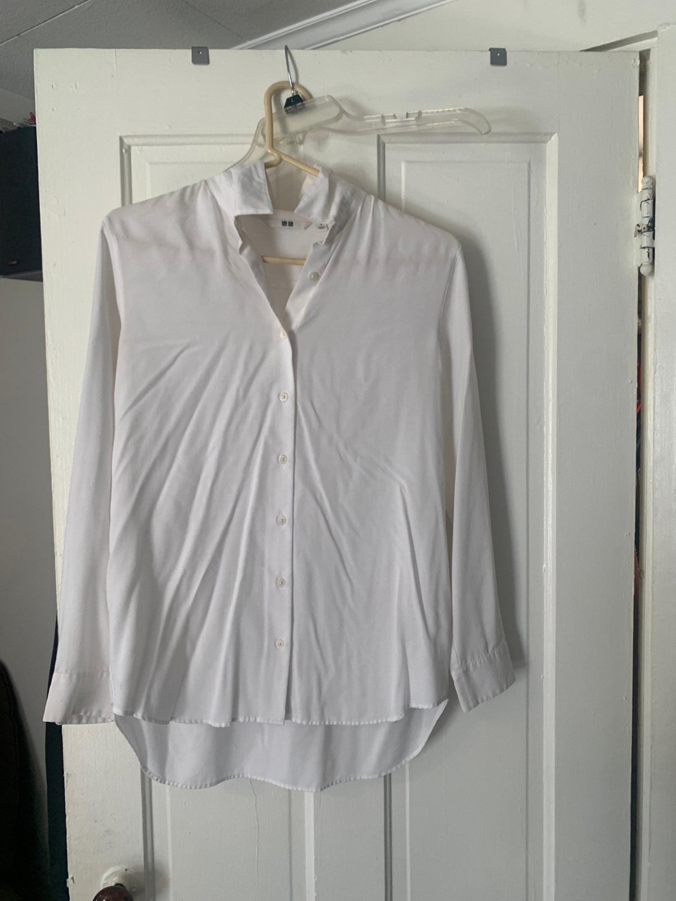 Uni Qlo white dress shirt