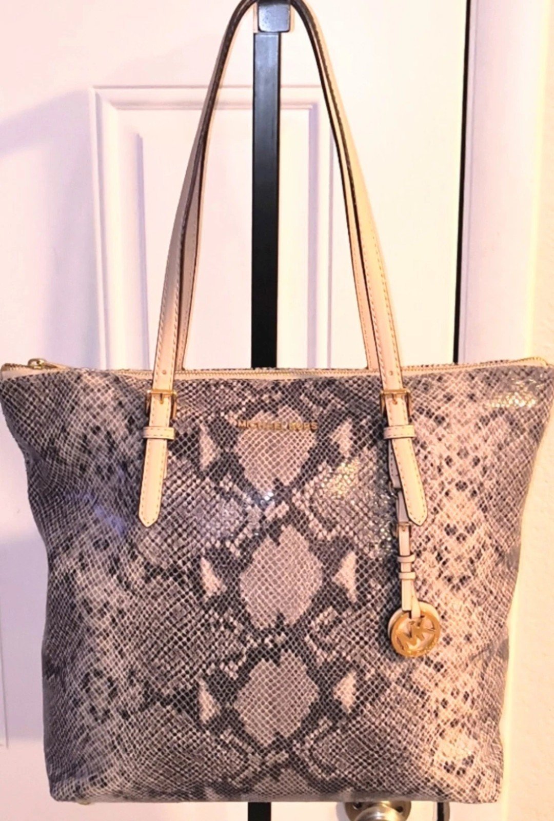 378 Michael Kors Beige/Black Snakeskin Embossed Leather Tote/Purse EXC/MINT