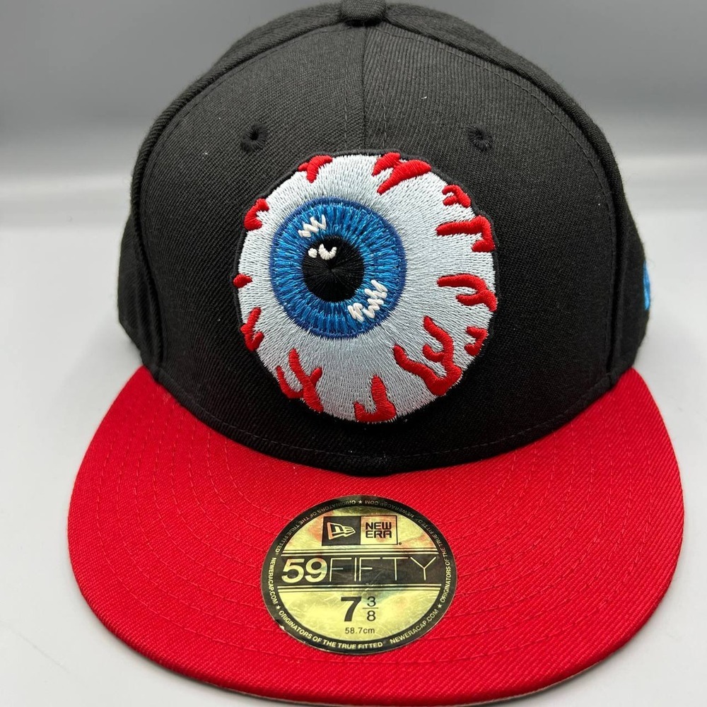 Mishka NYC Keep Watch Eyeball Hat Men 7 3/8 Black Red 59Fifty New Era Fitted Cap