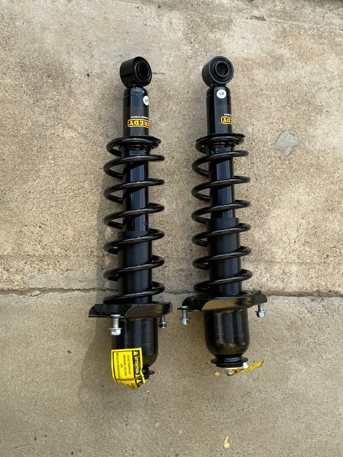 toyota corolla Struts
