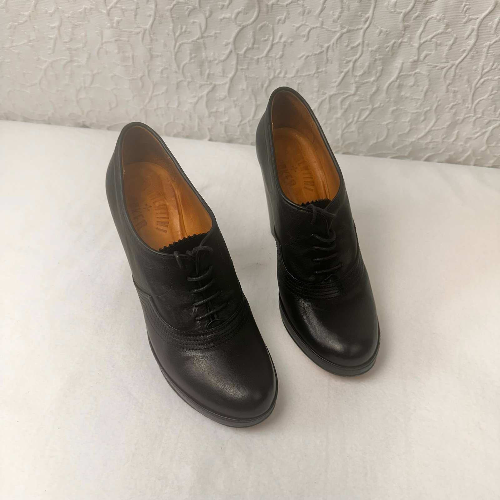 Fiorentini Baker Shoes Size 38 / 7.5 Women's Black Leather Boots Lace Up Italy