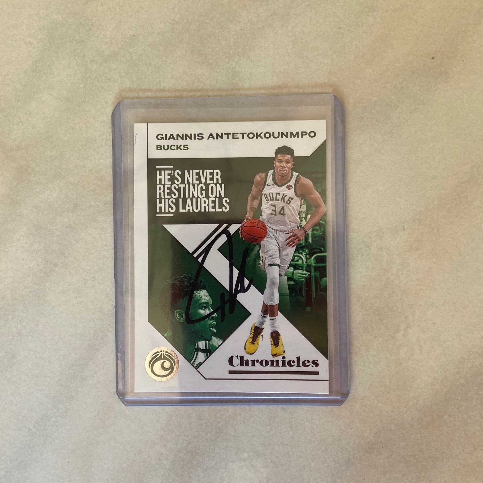 Giannis Antetokounmpo Autographed Card