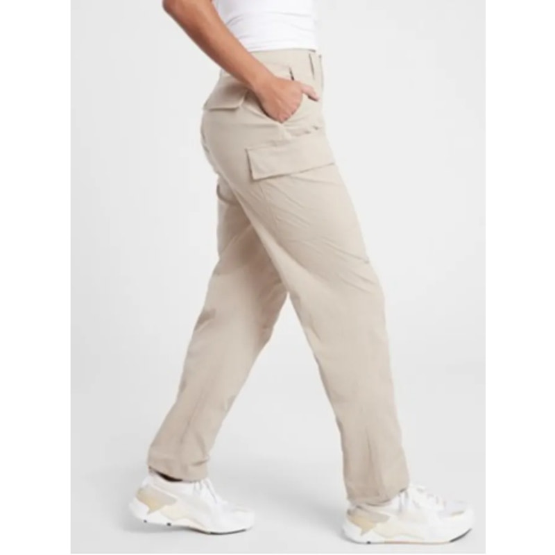 Athleta Trekkie Utility Cargo Pants Ecru Beige Khaki Hiking Outdoors Sz 12