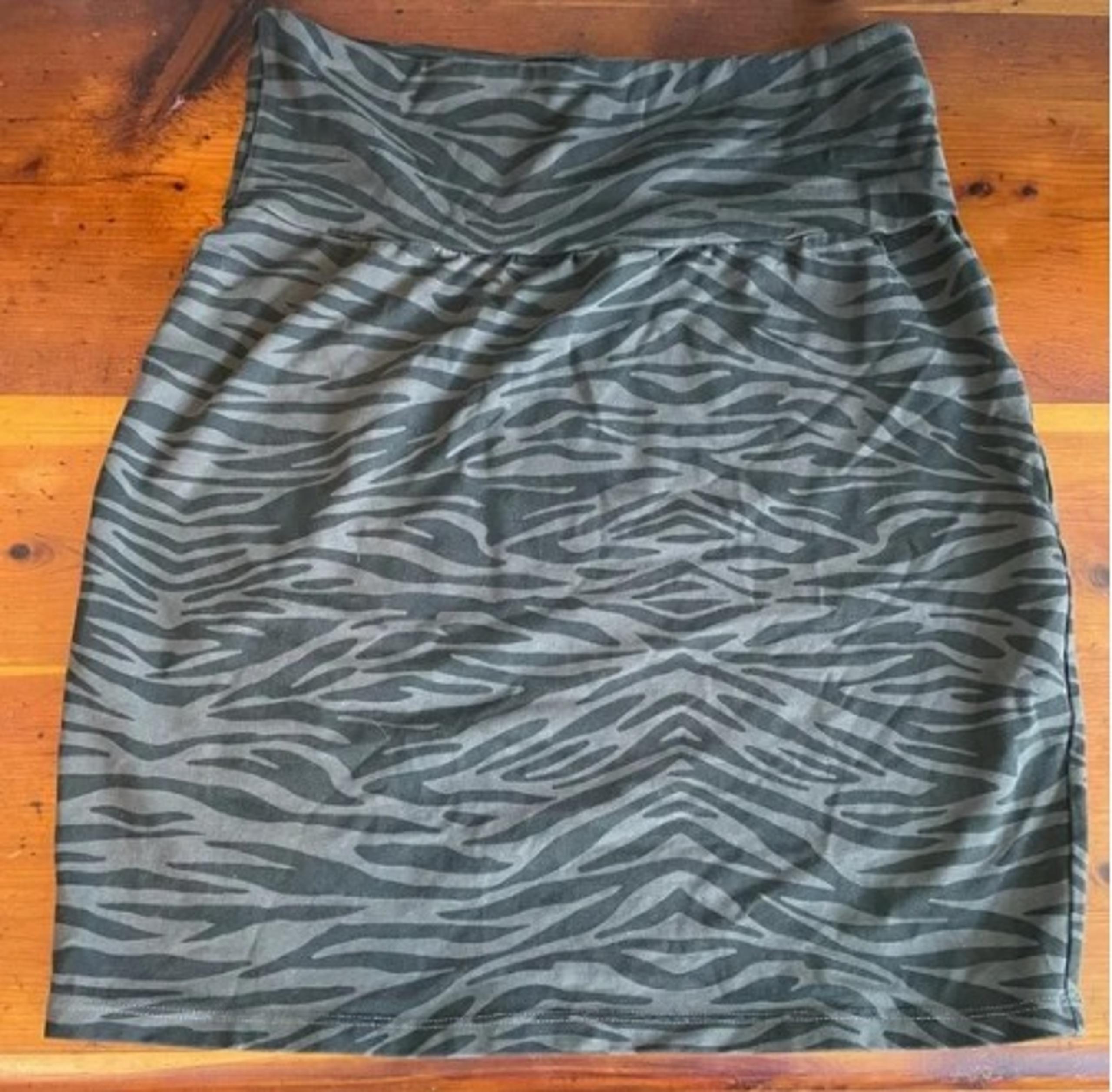 Zebra Stretch Skirt - Talula