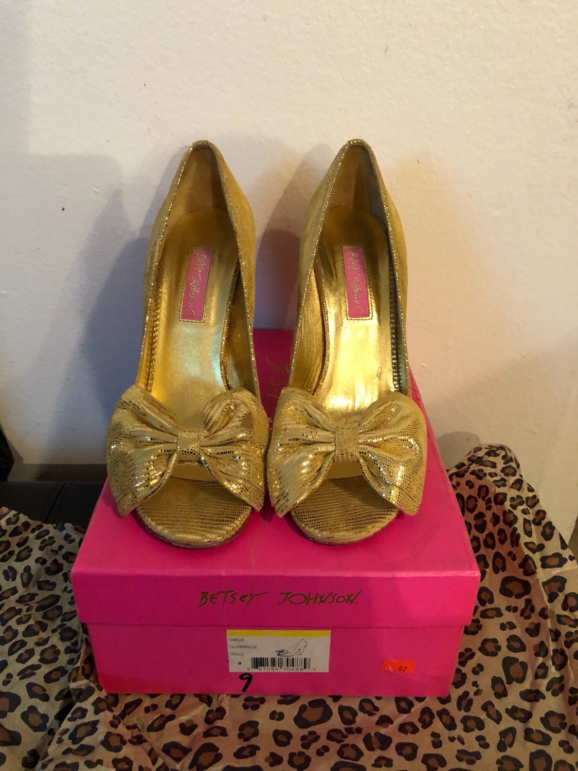 Betsey Johnson Wedges
