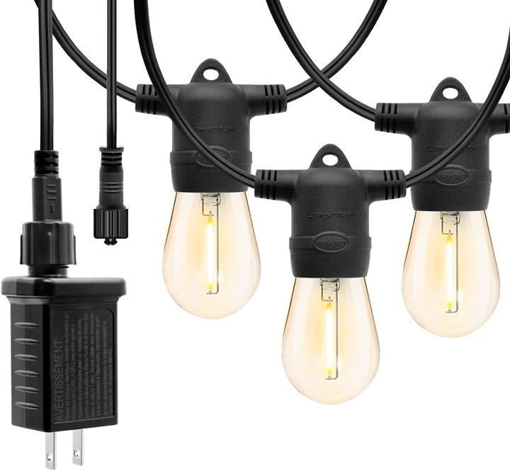 96 Feet Low Voltage LED Outdoor String Lights with 32 sockets