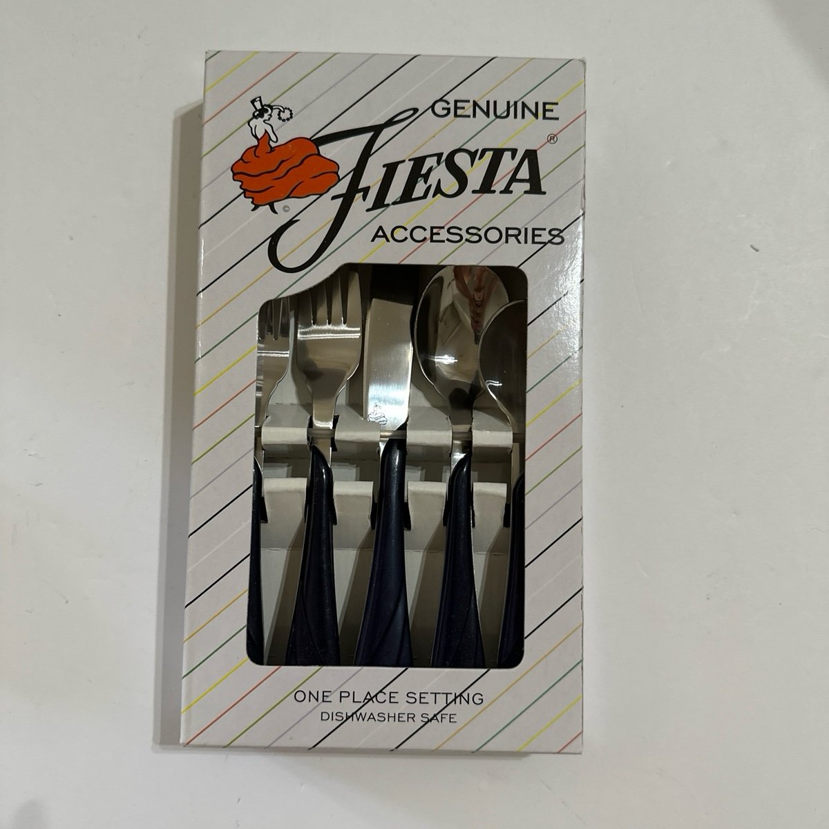 New in Box Vintage Fiesta 5 Piece Dinnerware Set - Cobalt Blue