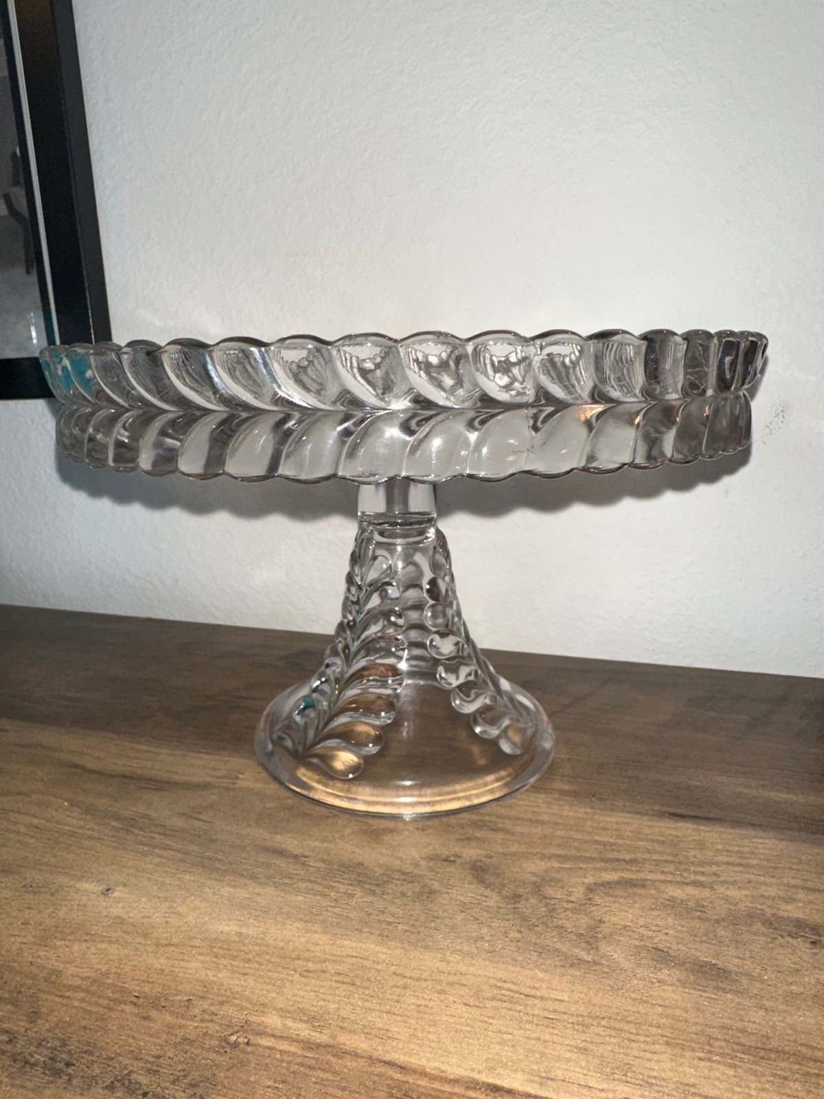 Antique EAPG pattern glass ADAMS & CO. Feather PLUME PEDESTAL CAKE STAND