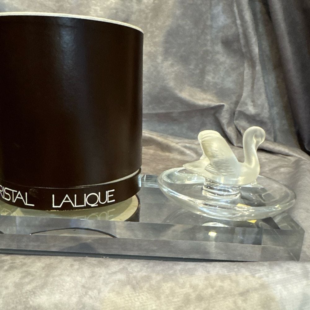 Lalique French Crystal Swan Ring Trinket Dish Tray Signed Frosted Signed w/Box