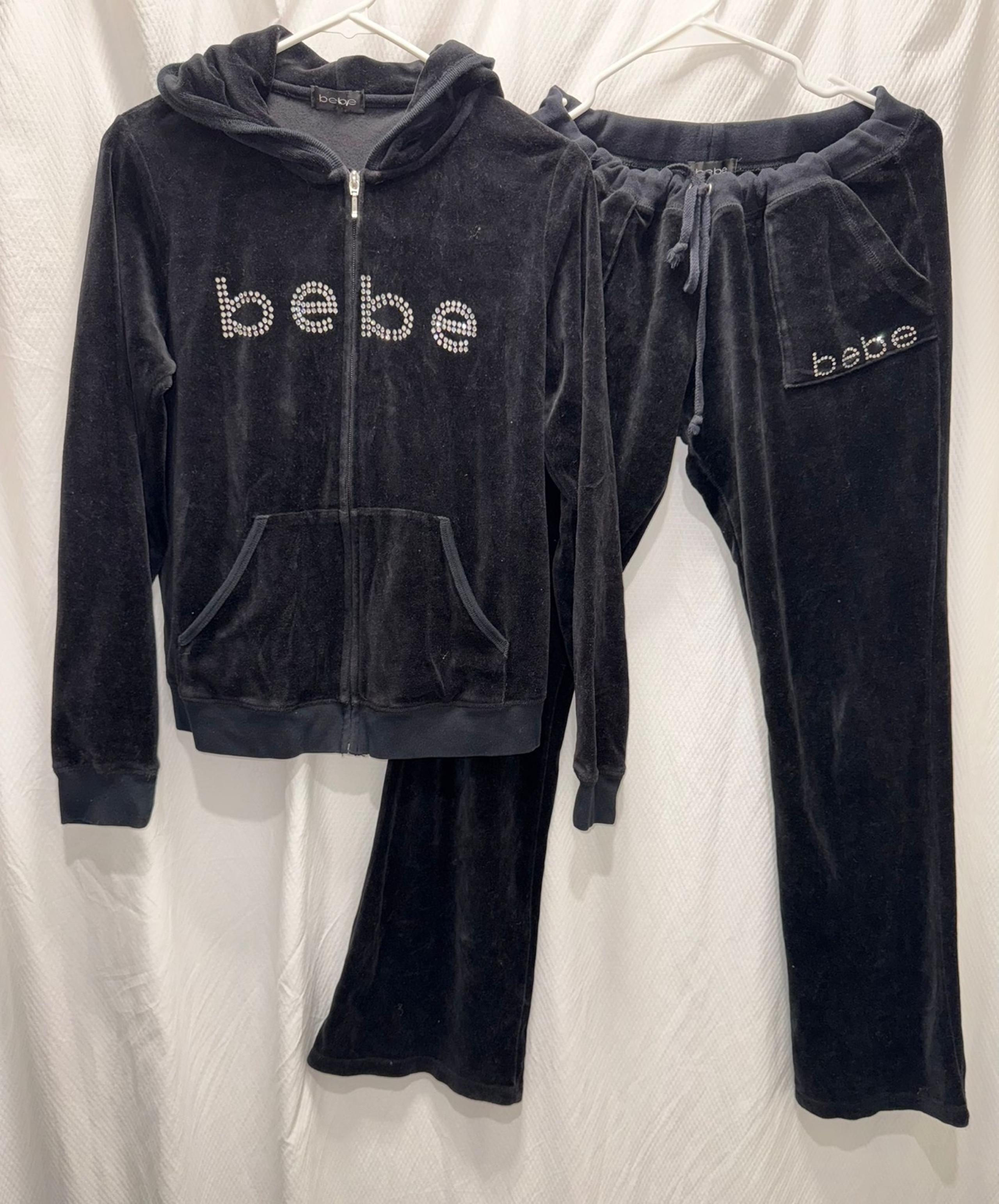 Y2K Women’s Bebe Black Rhinestone Velour Tracksuit-Made In USA-Size Medium