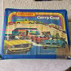 Vintage Matchbox carry case w/ 48 cars