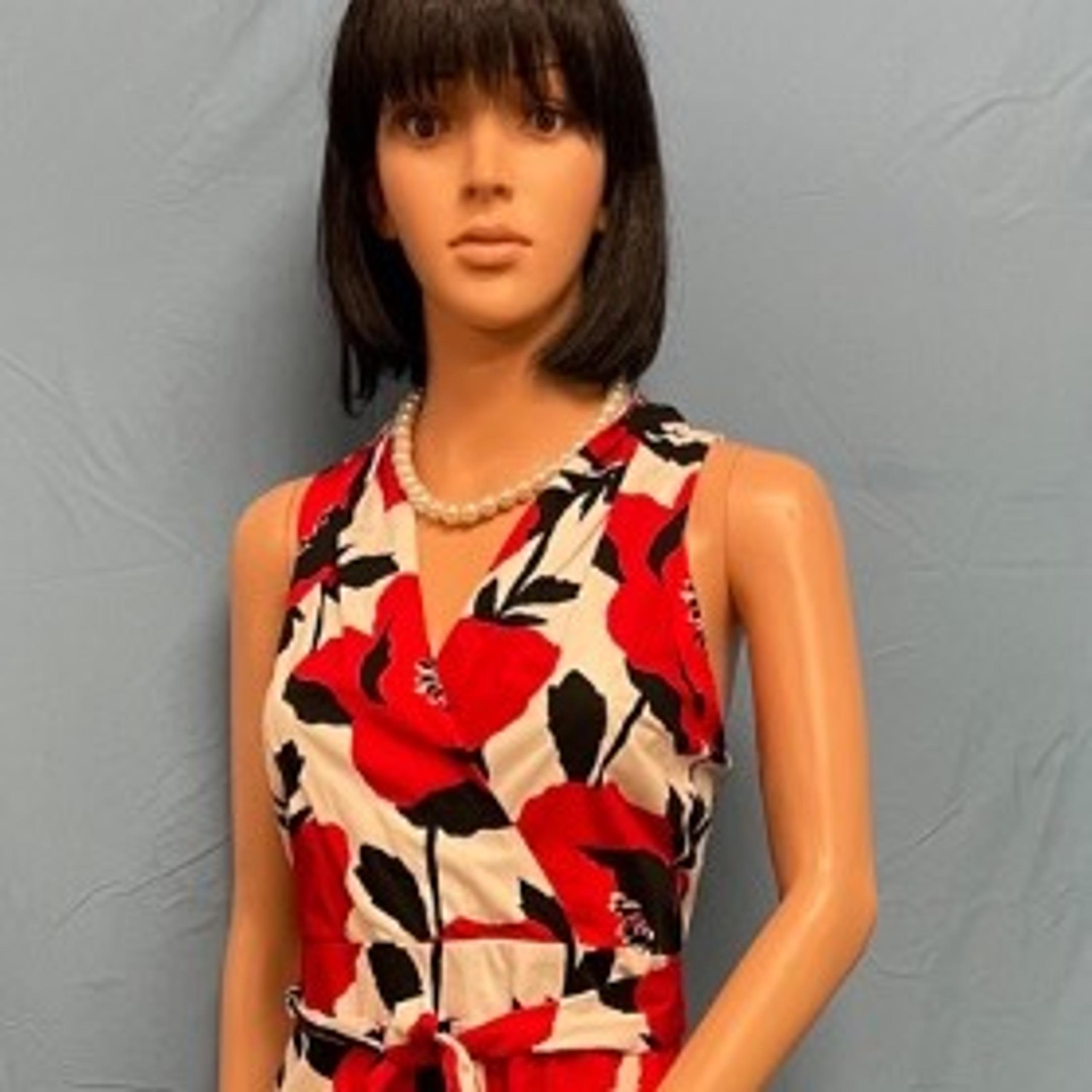 LONDON TIMES Ivory with Large Red and Navy Flowers Dress 14P NWT